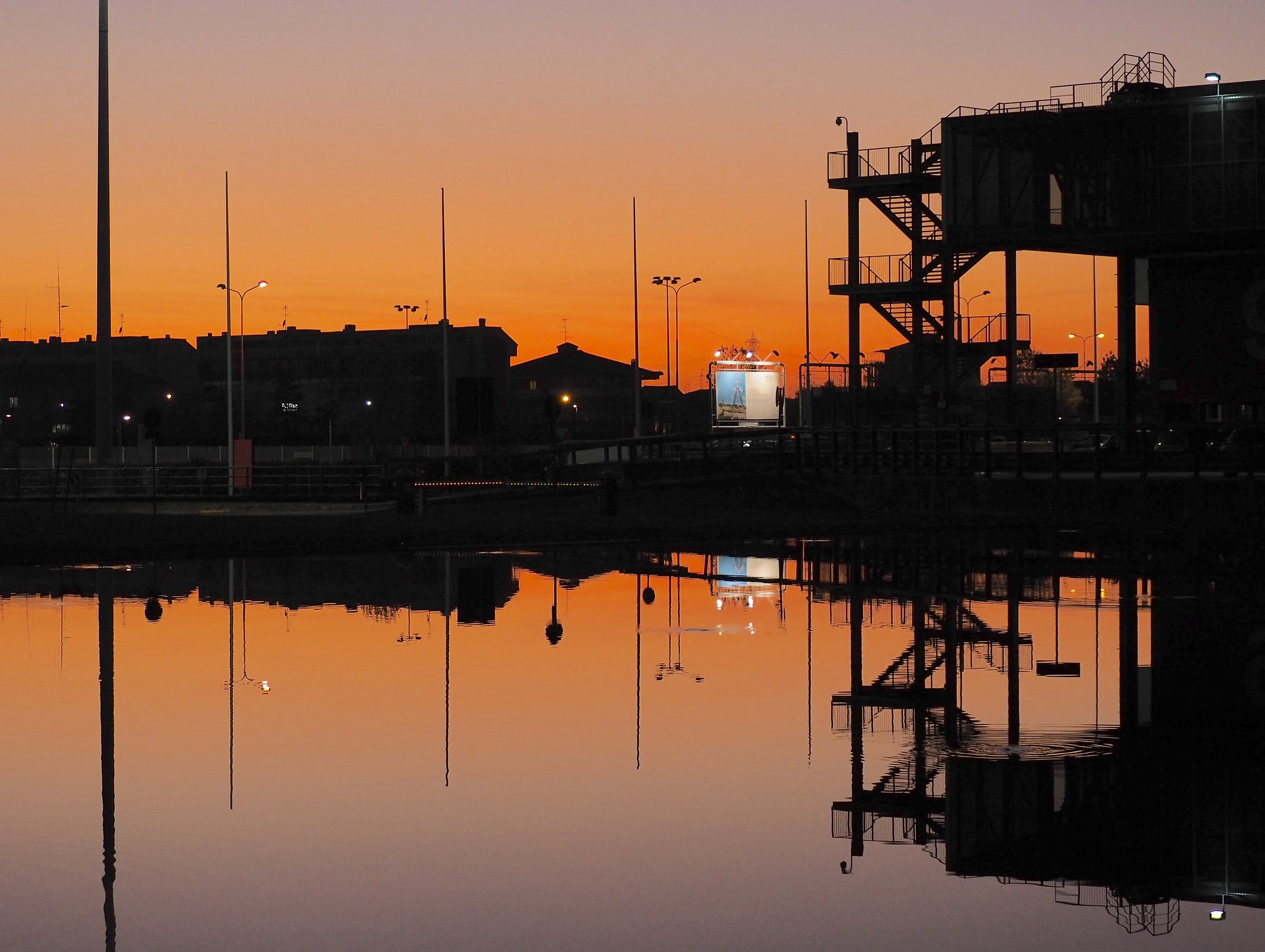 Il tramonto e la pubblicità