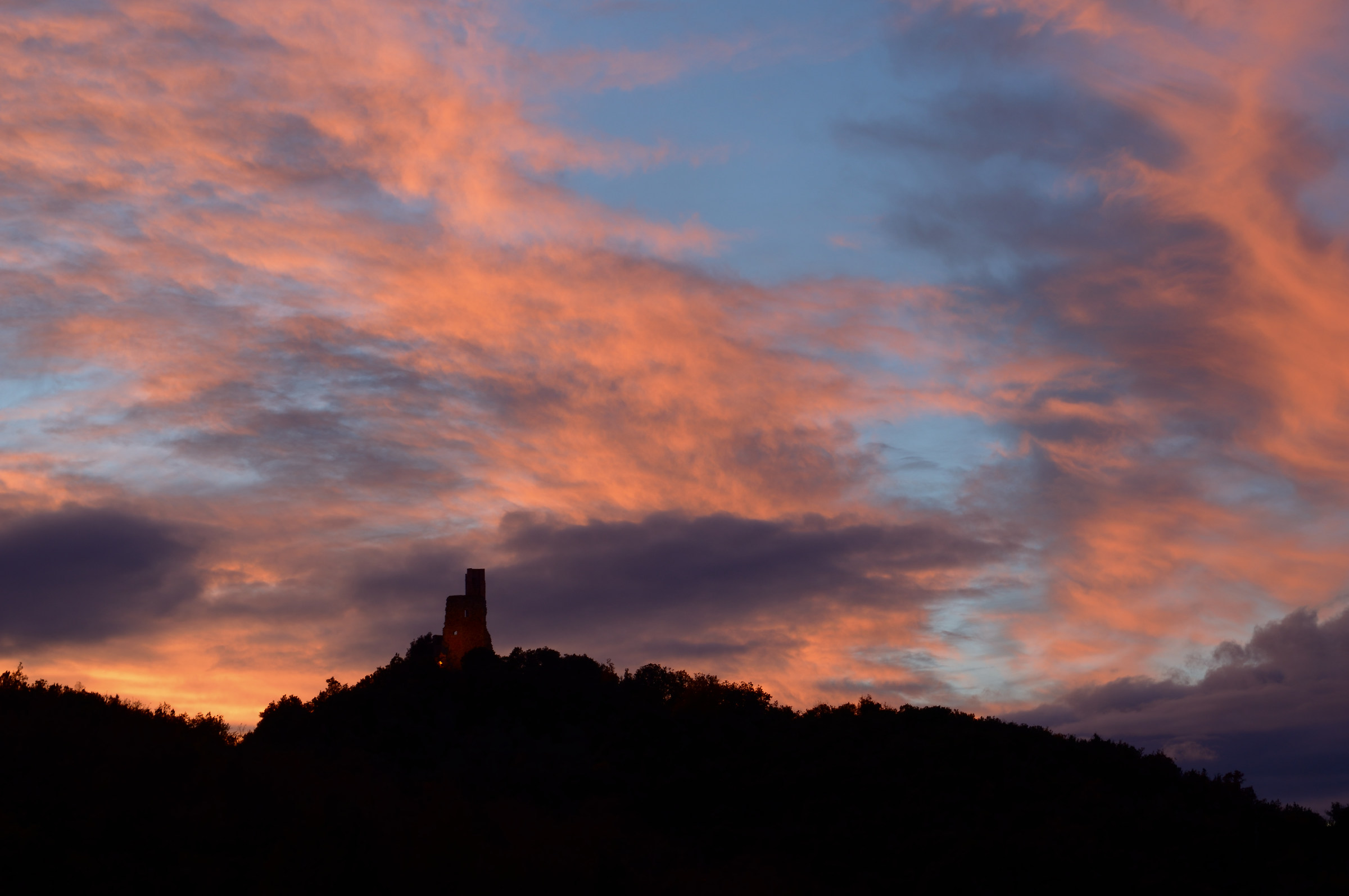 tramonto sulla Rocca di Crevole