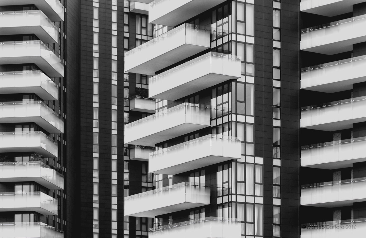 The district palaces Island - Milan