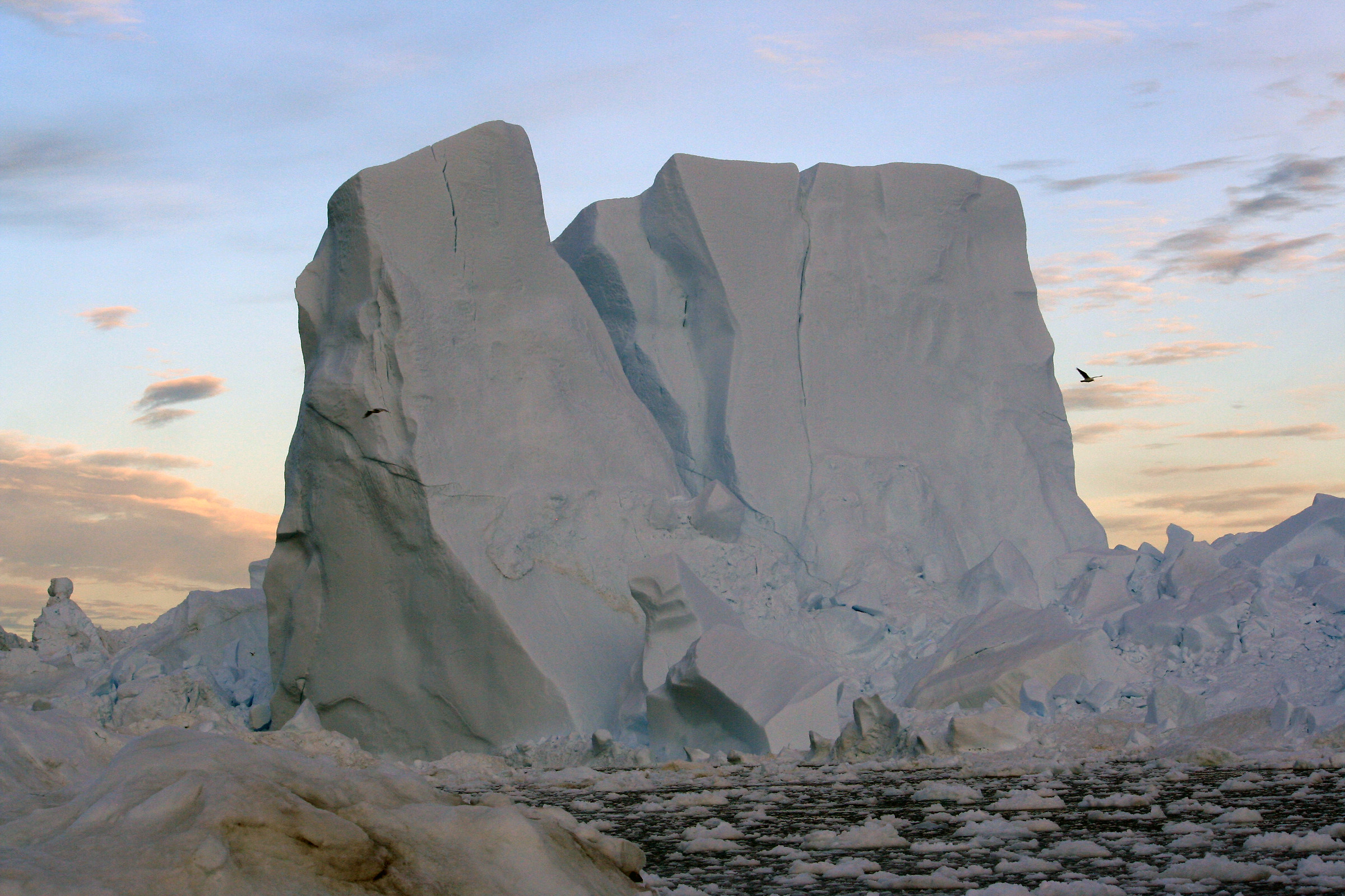 Iceberg durante crociera di mezzanotte Ilulissat