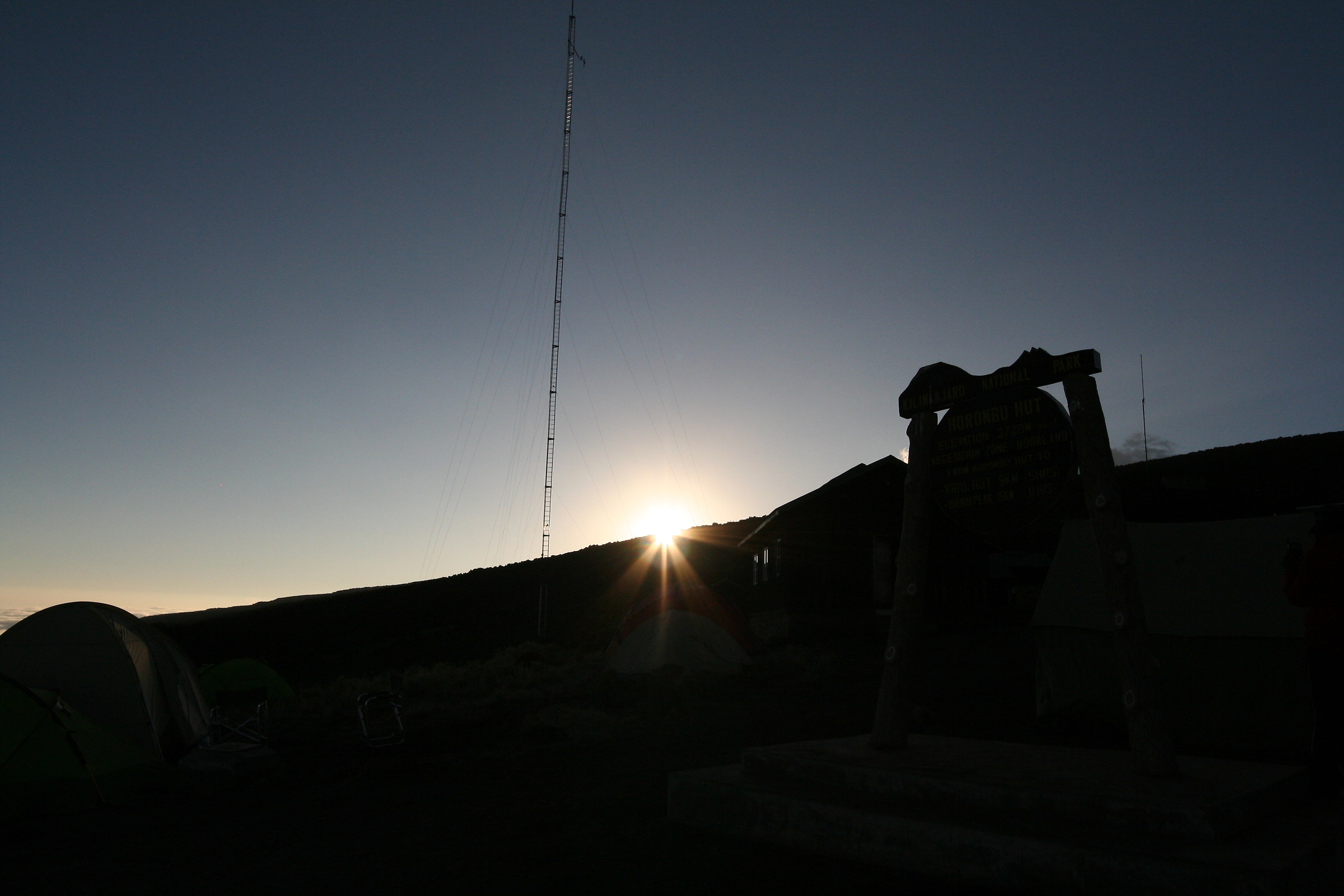 Tramonto Horombo Hut