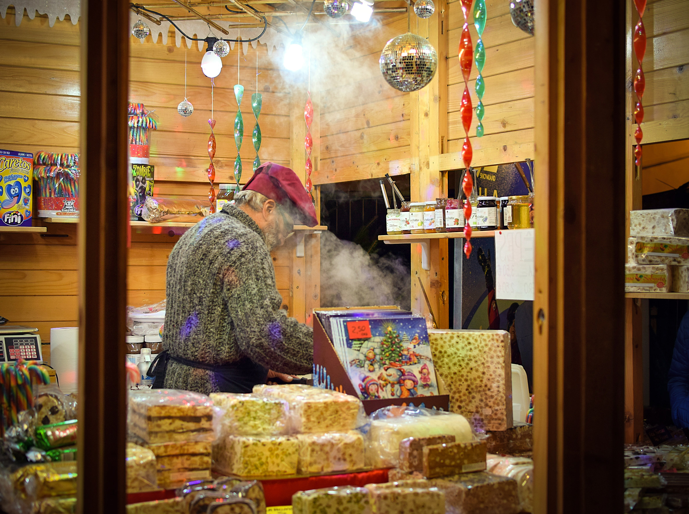 Merchant in the kitchen