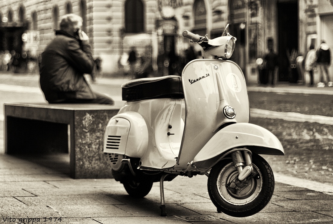 Pronto Polizia devo denunciare il furto della mia Vespa