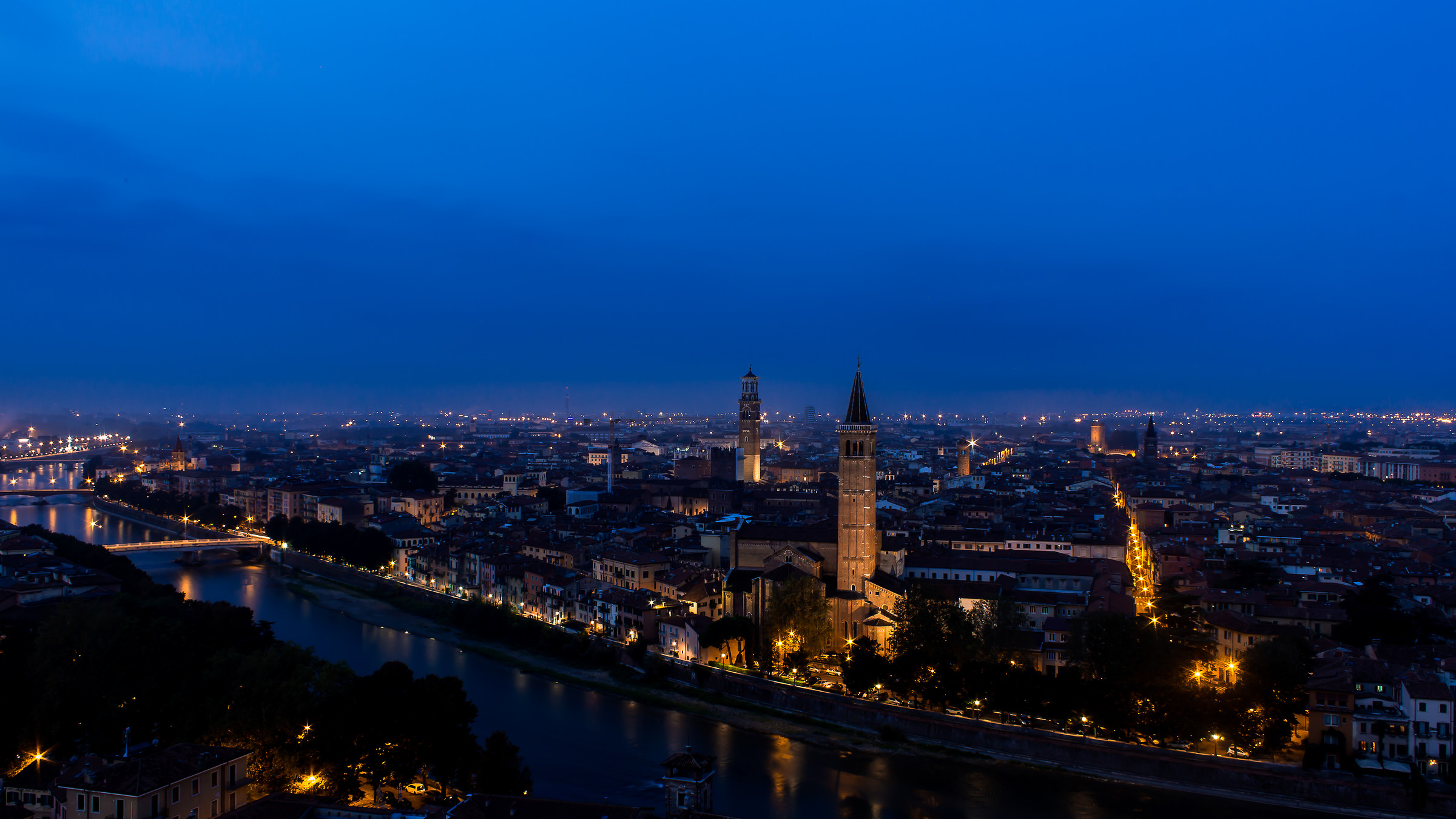 Verona vista da Castel San Pietro