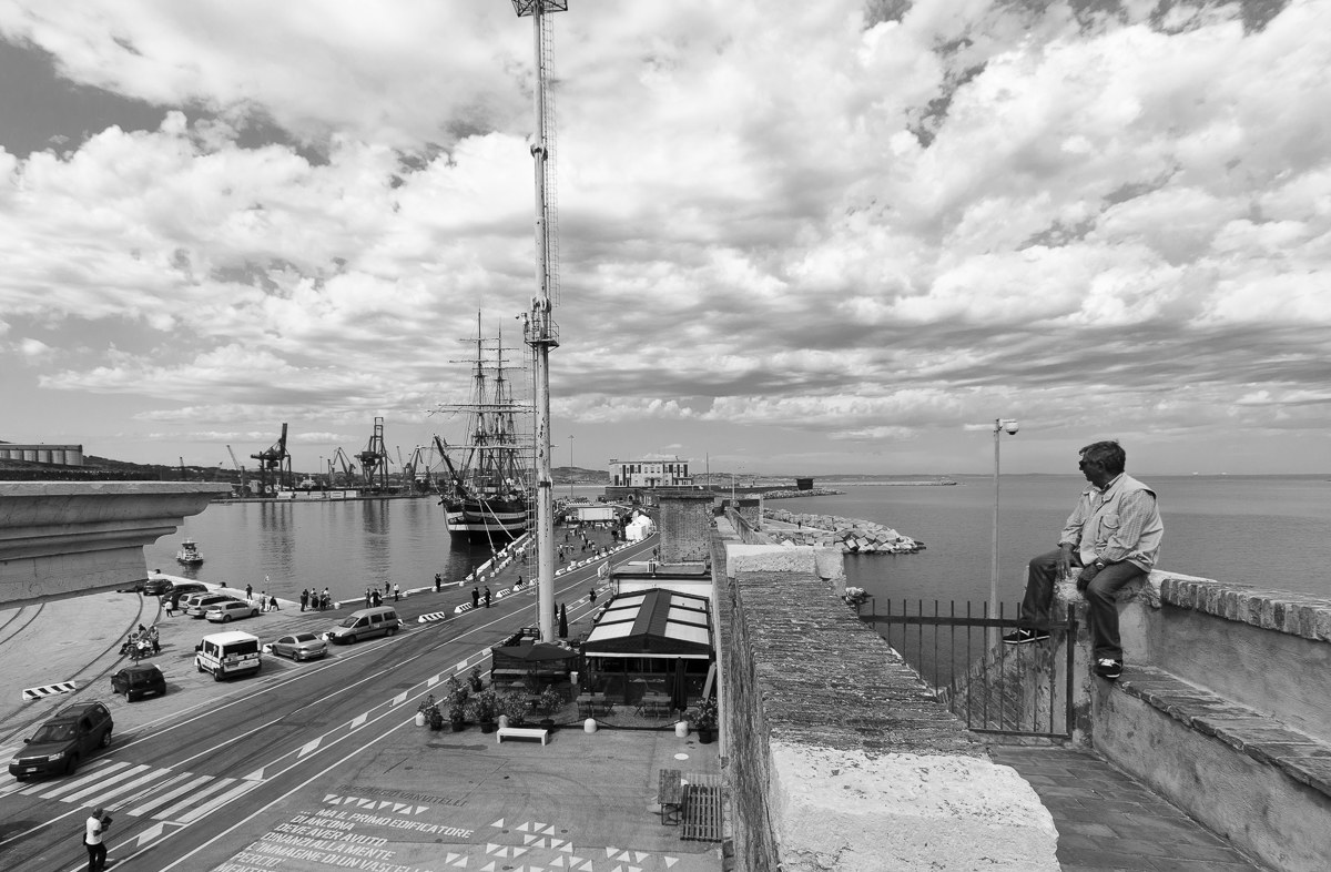 Voglio vedere la Vespucci da solo