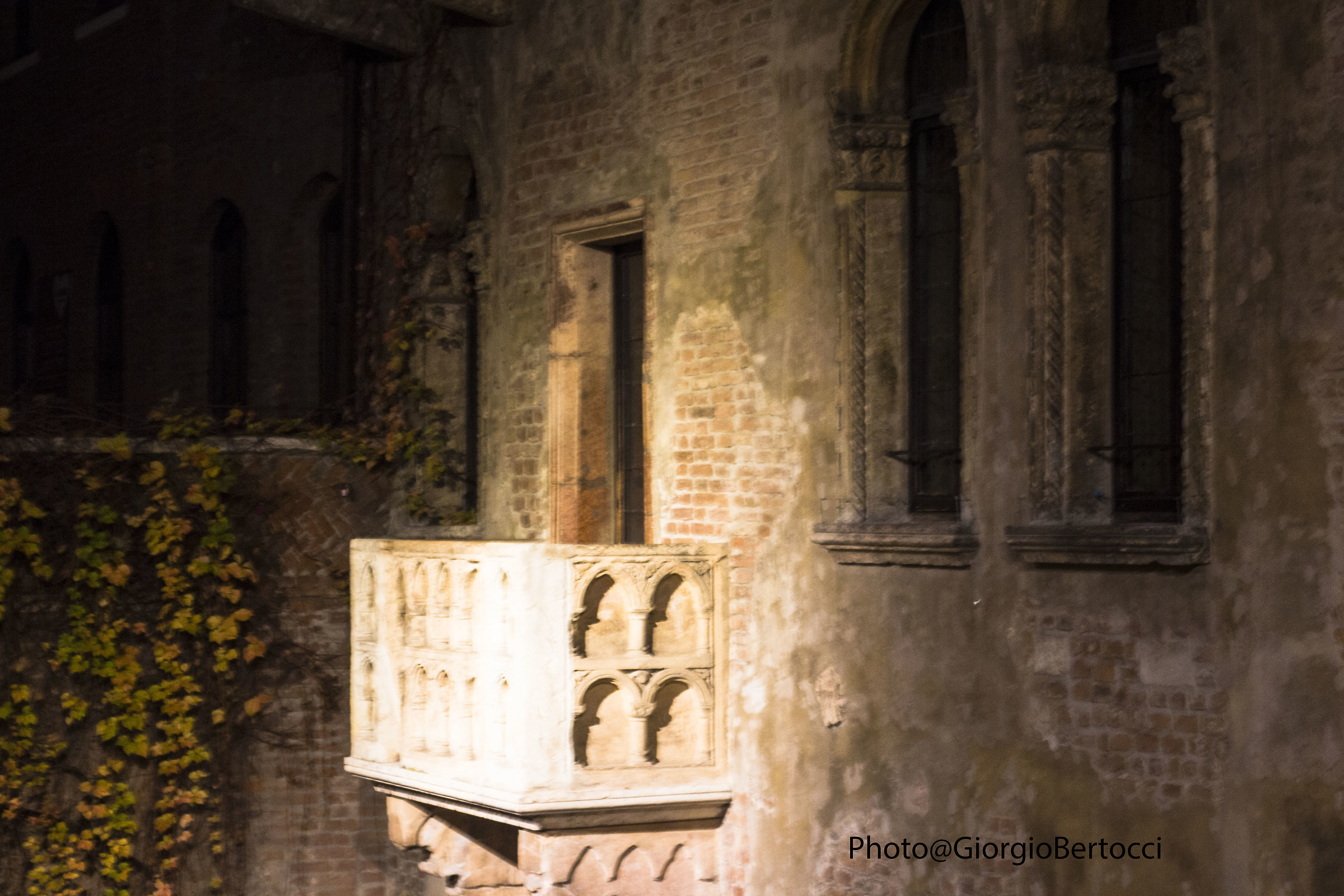 Balcone della casa di Giulietta Verona