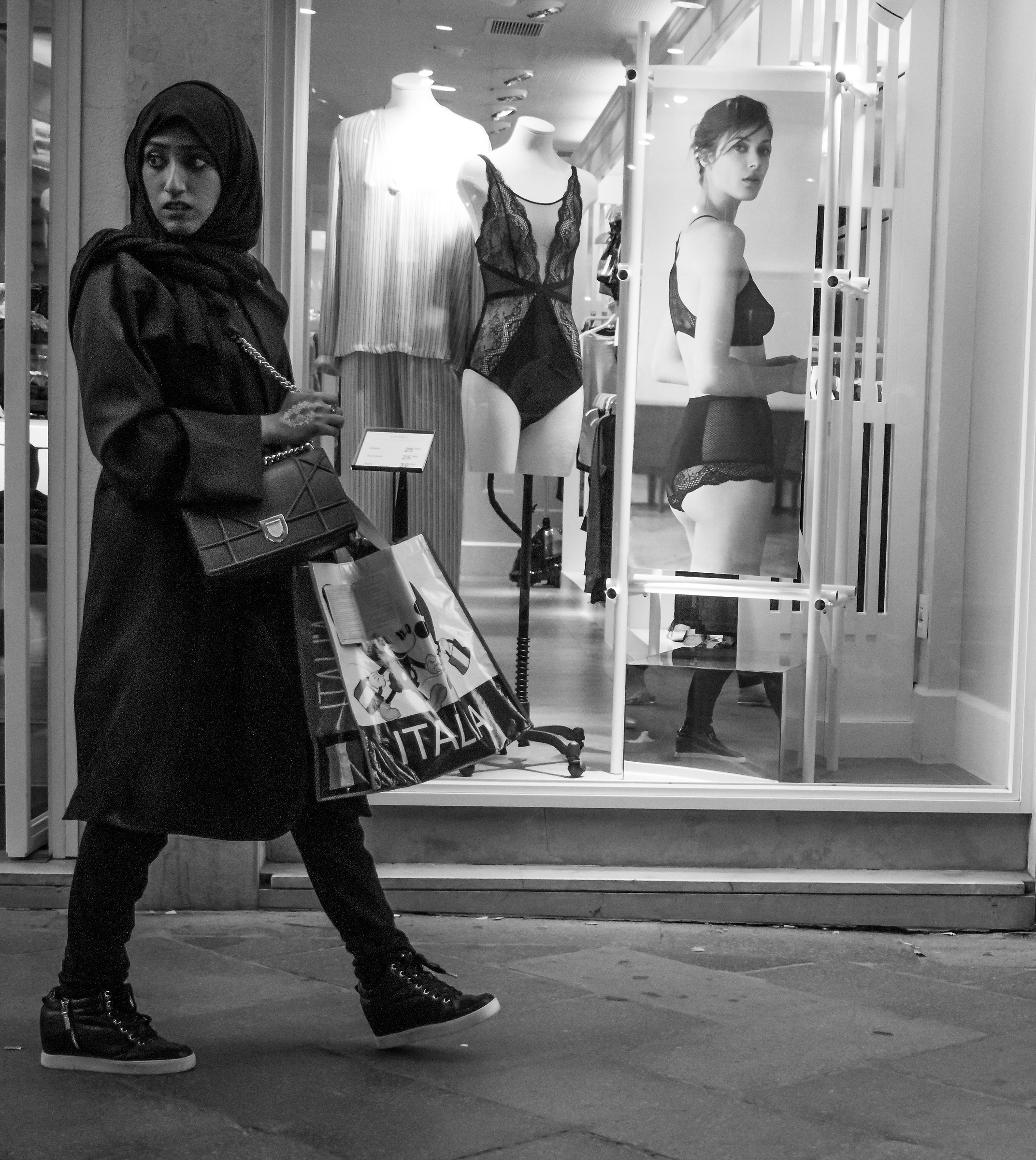 Arricchiamoci of our mutual differences.