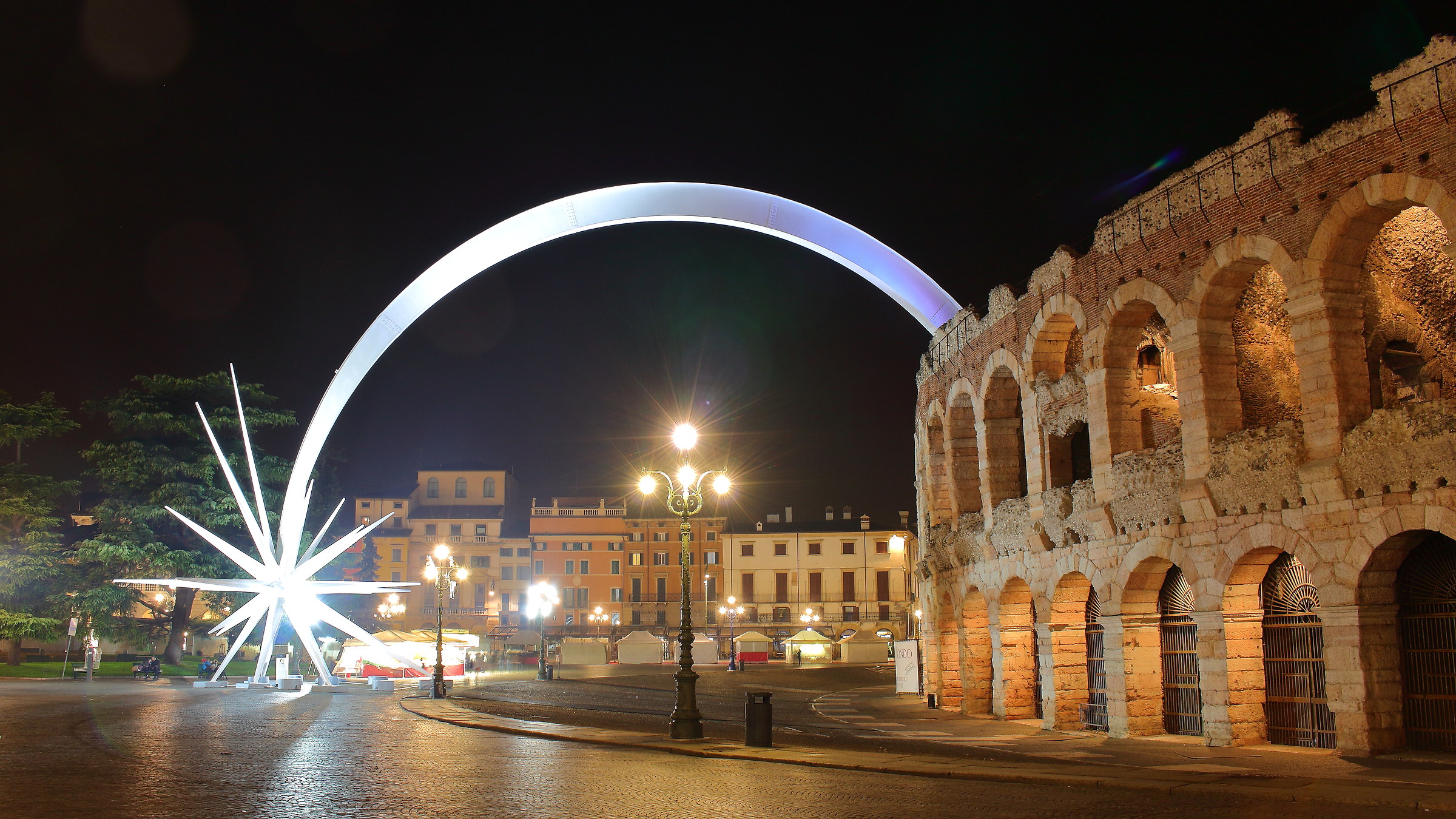 Piazza Bra with star