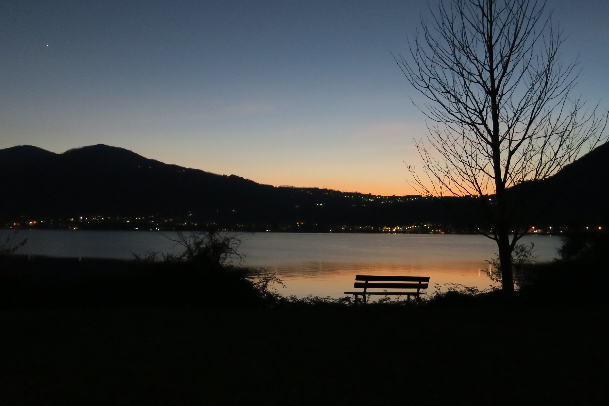 Winter sunset on Lake Garlate