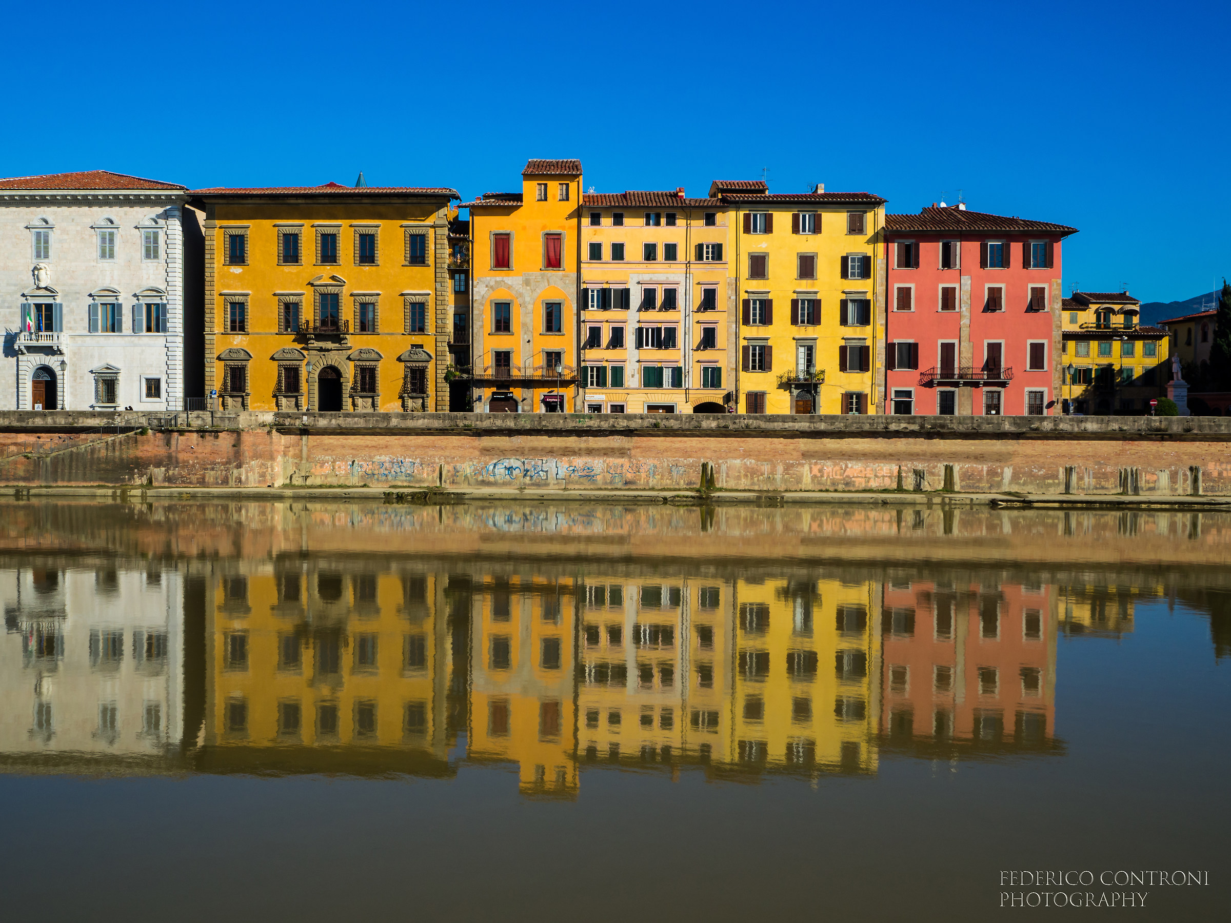 Turn over in one's mind