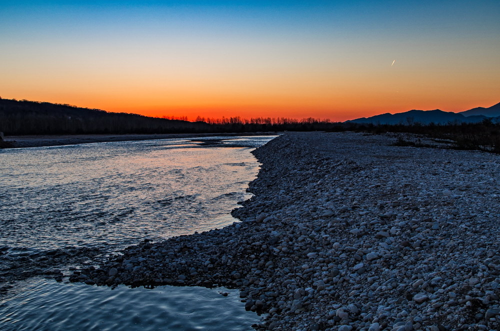 The Piave murmured ... The Island Of The Dead, Moriago Della...
