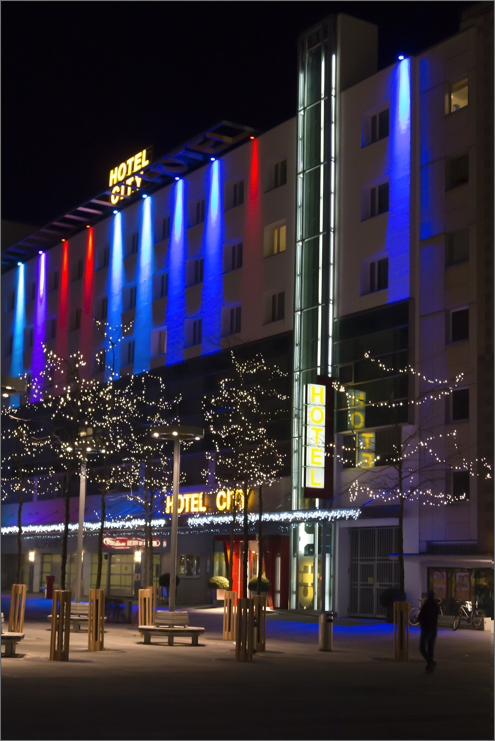 at night between colors