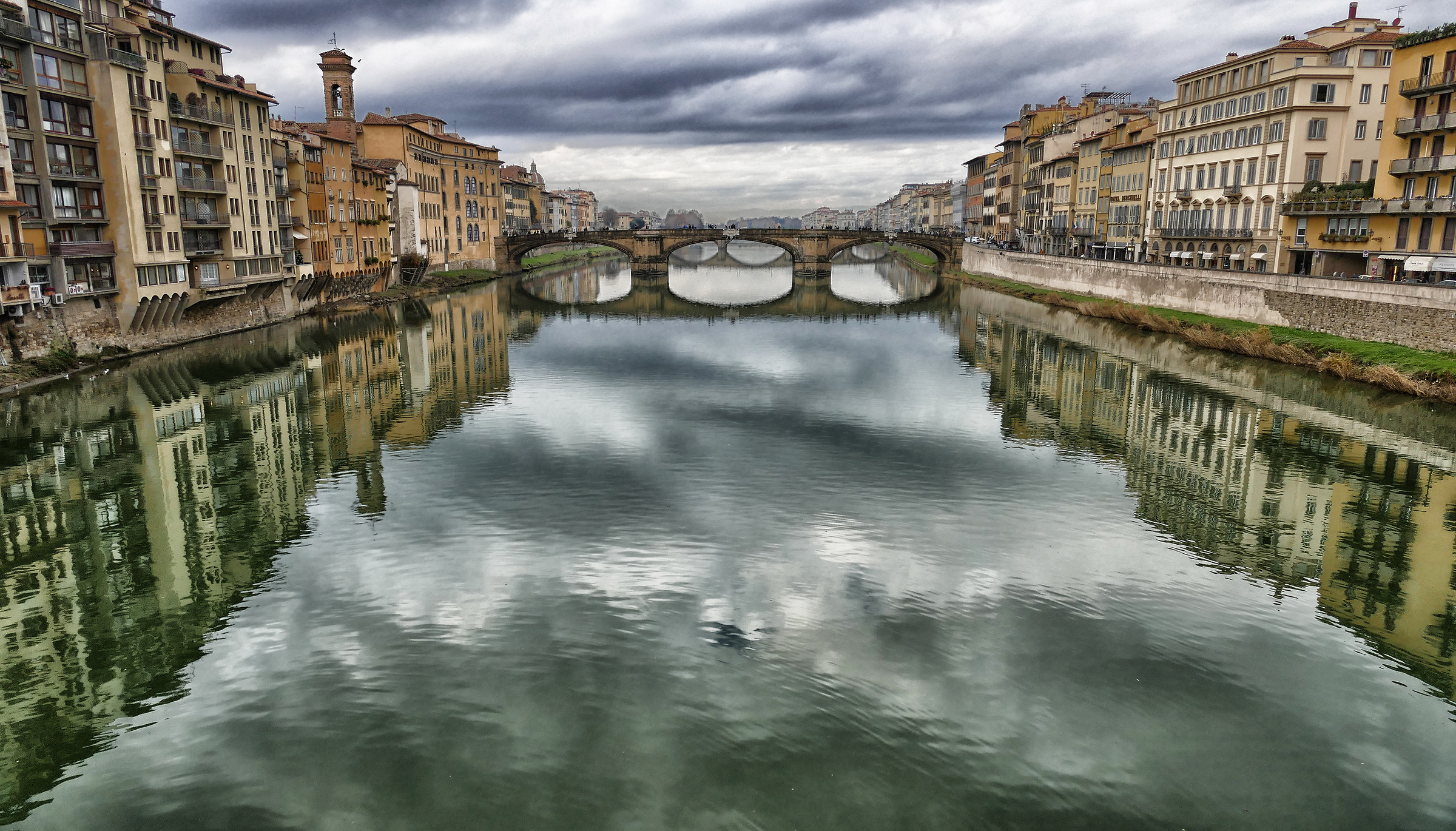 Florence in HDR (simulated)