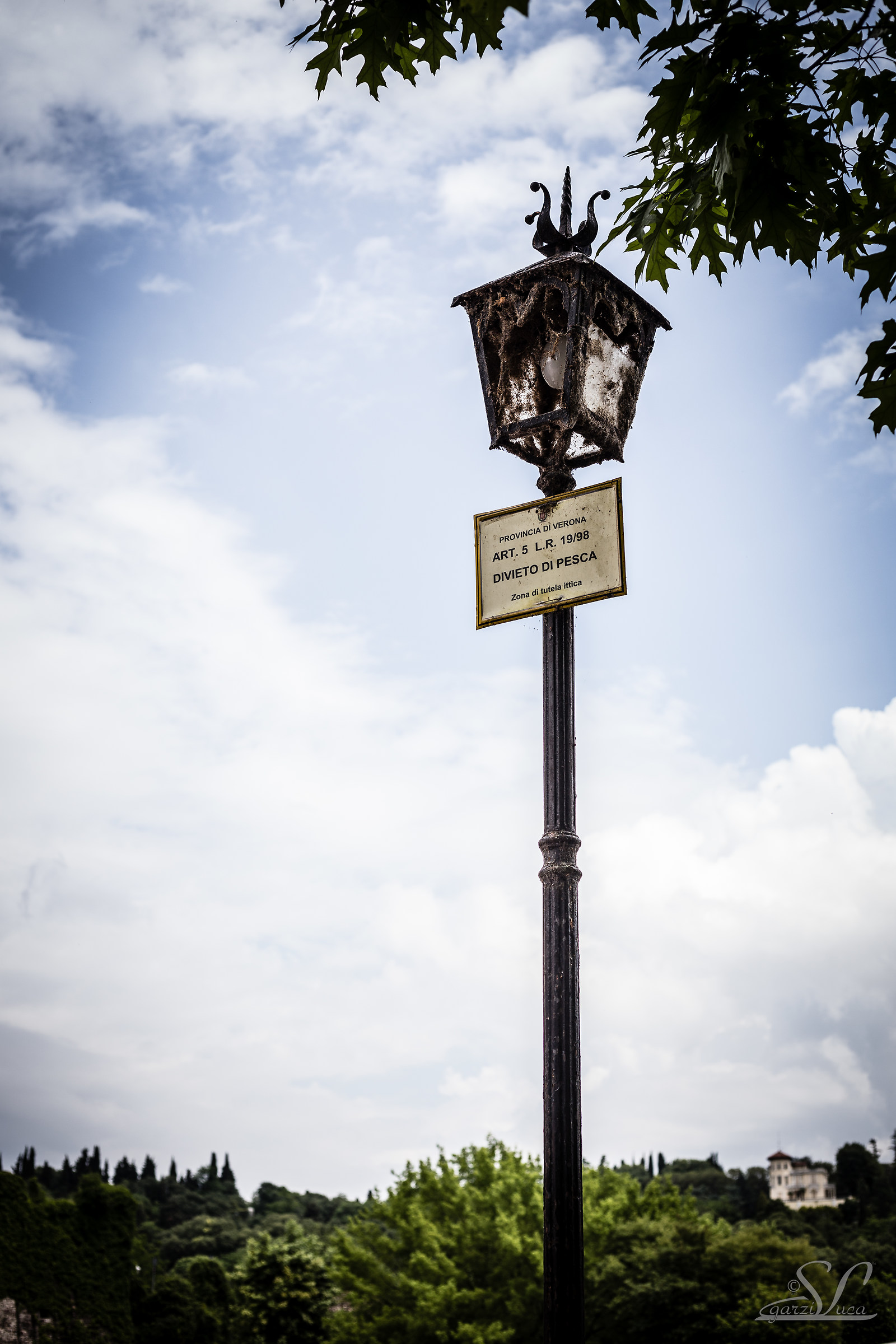 lamppost in hamlet