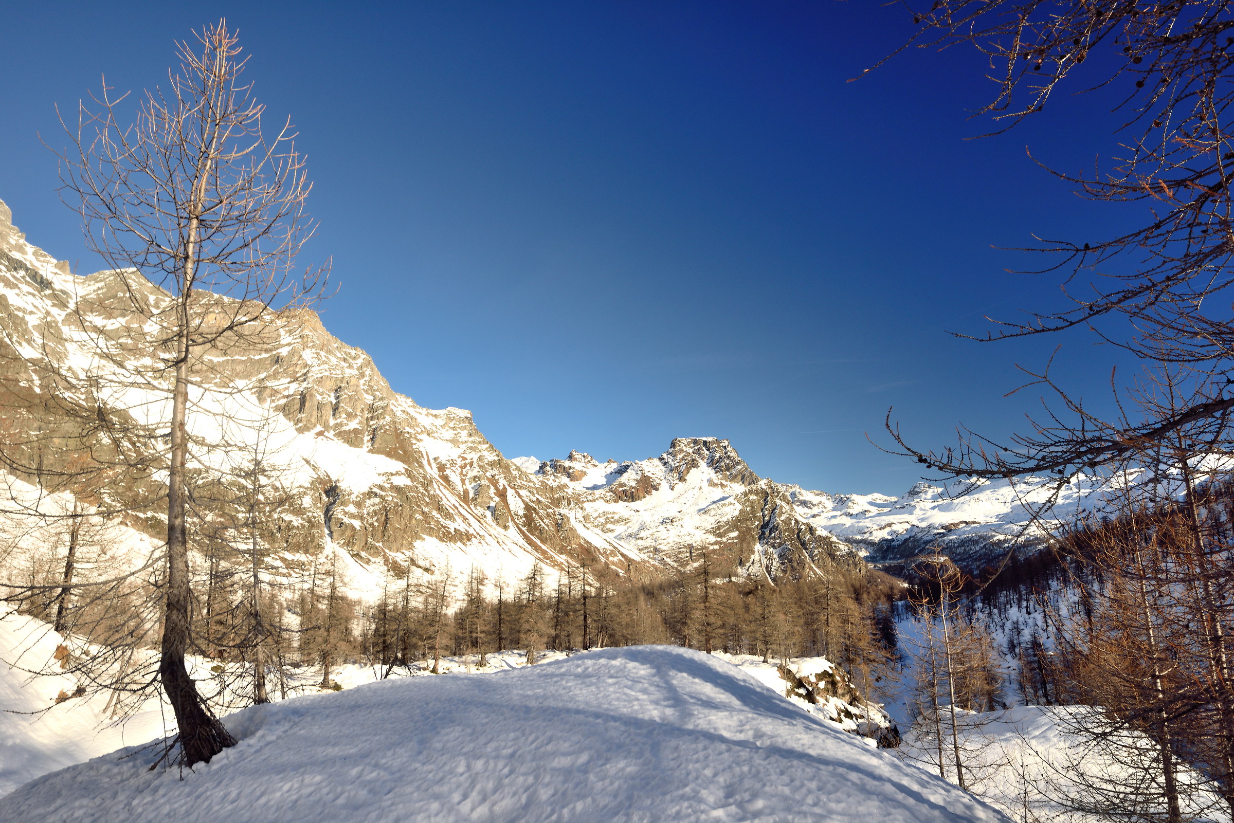 salendo verso Scatta d'Orogna