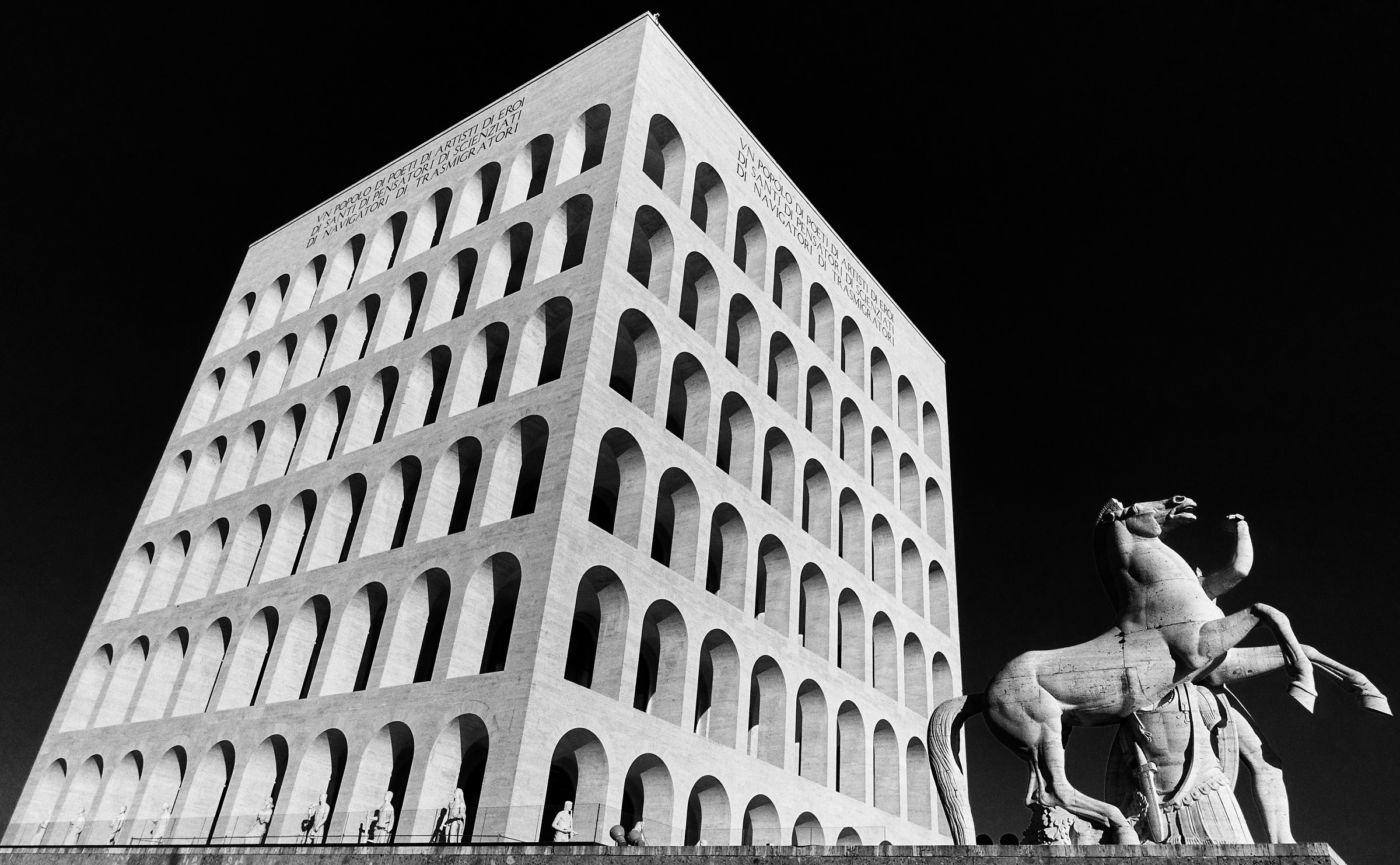 Colosseo quadrato