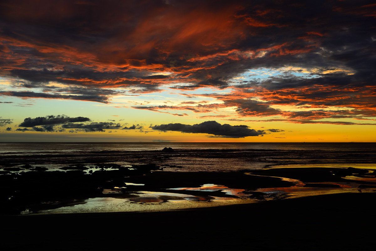 Spiaggia di Ostional dopo il tramonto