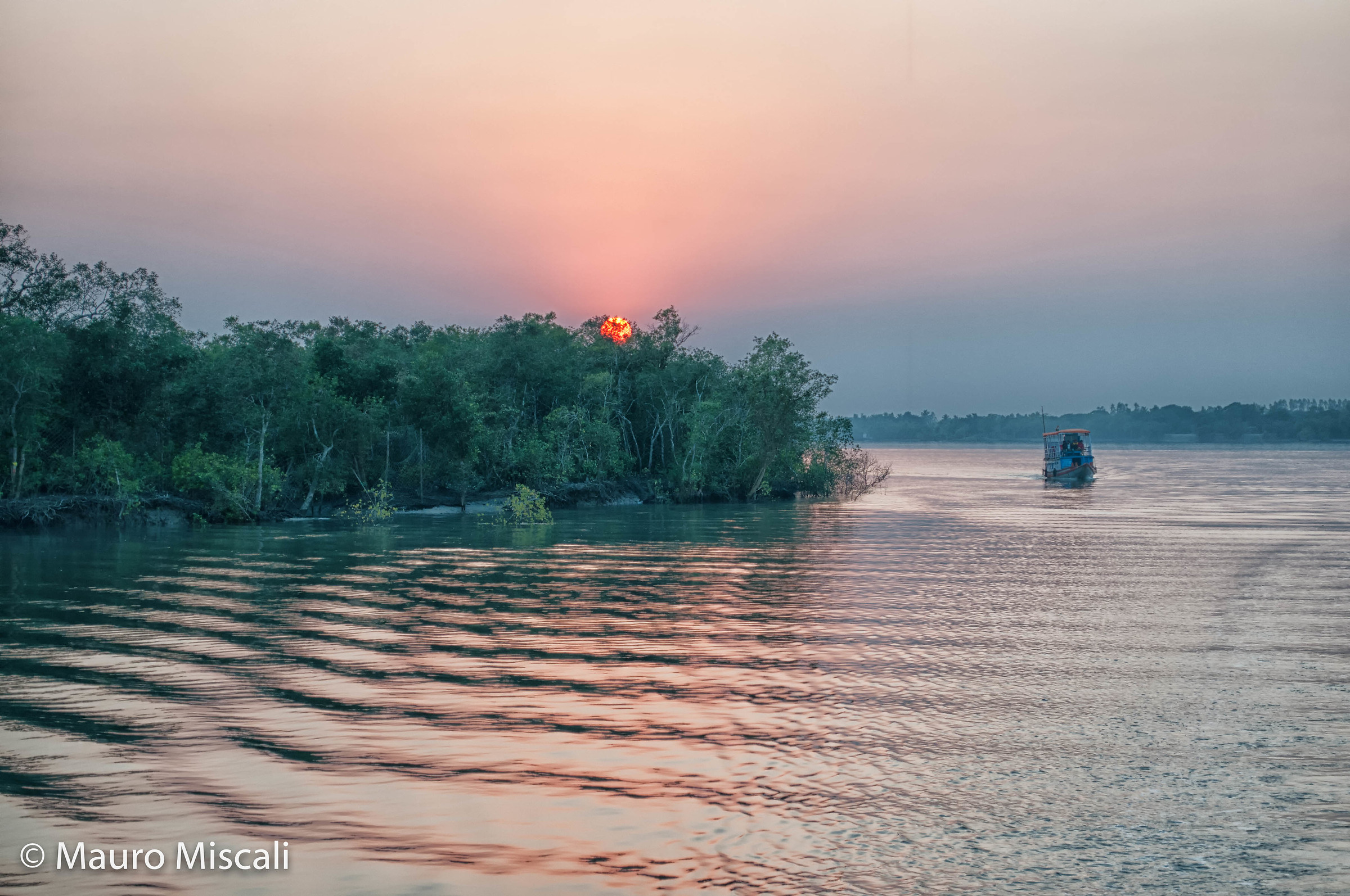 Tramonto alle Sunderban