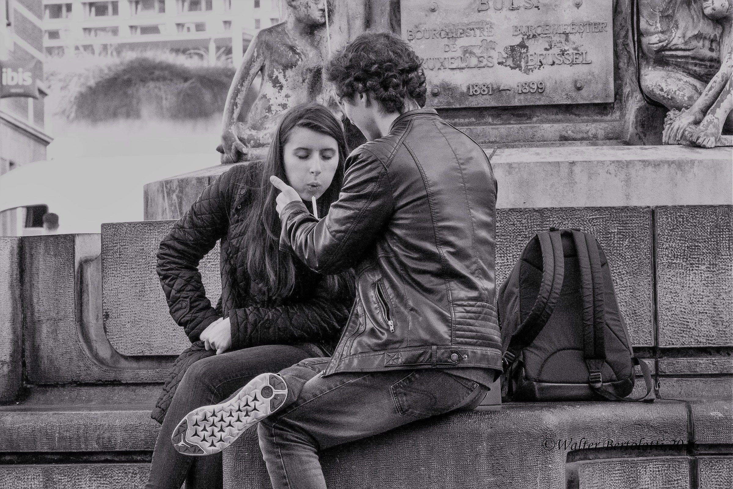 I knew how strange to be in love with ...