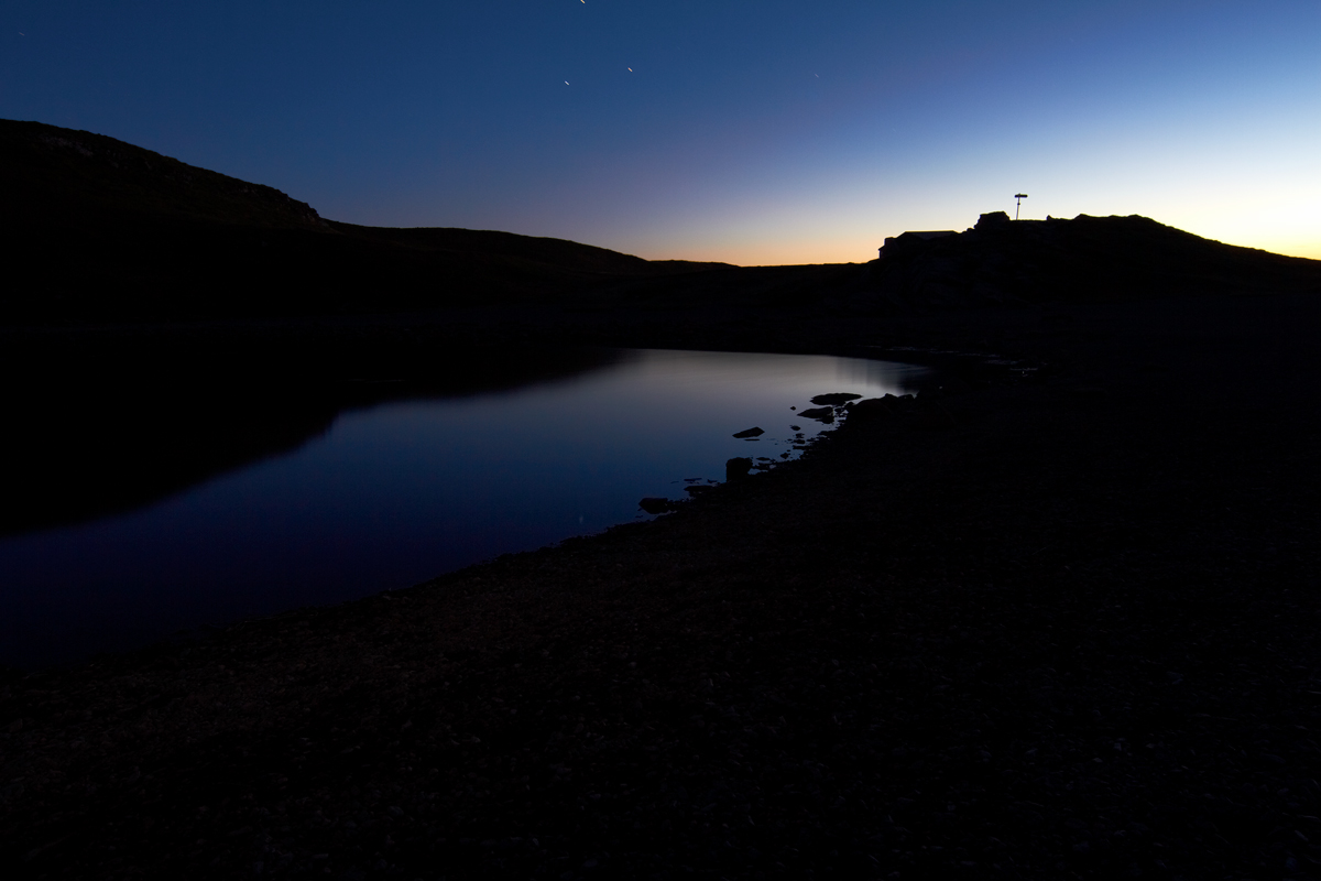 Scaffaiolo lake at night