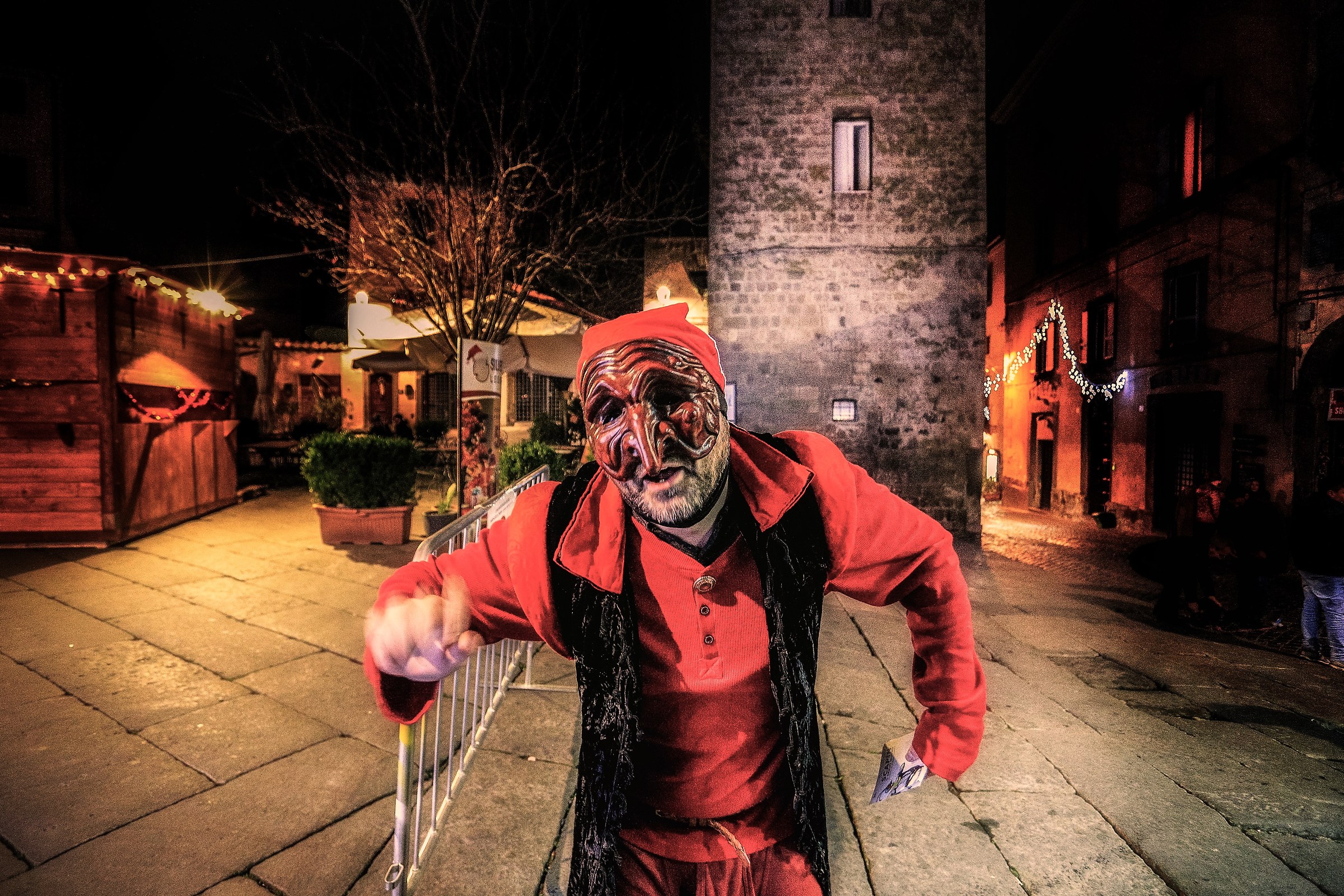 strange encounters ...