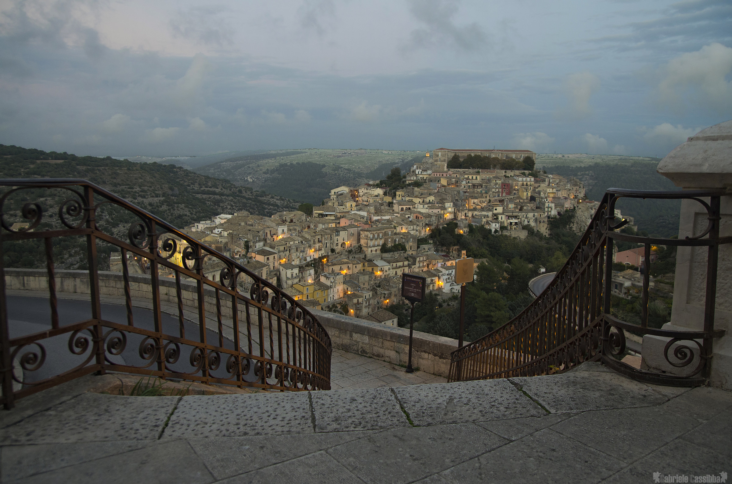 una scalinata su ibla
