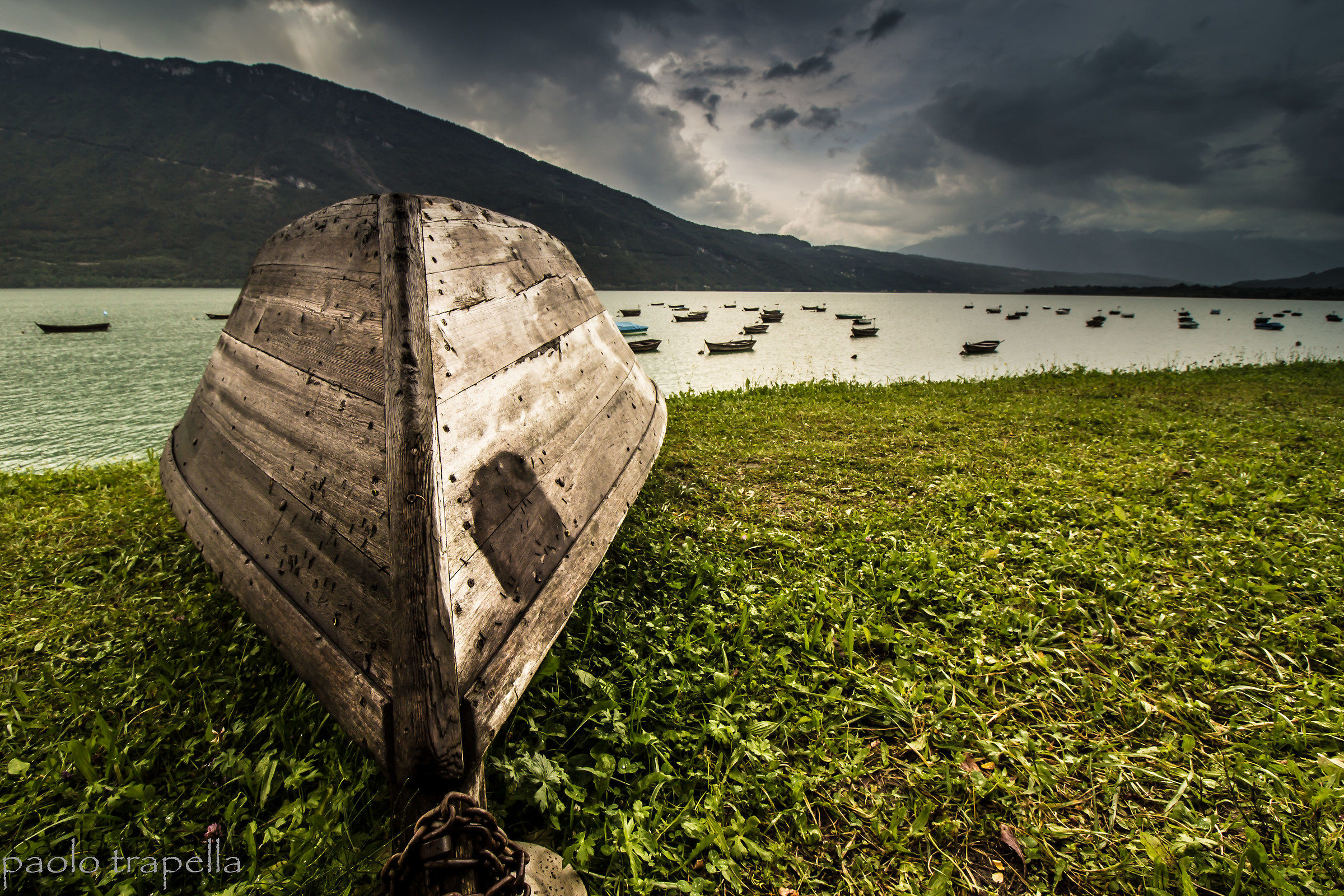 nel lago di Santa Croce