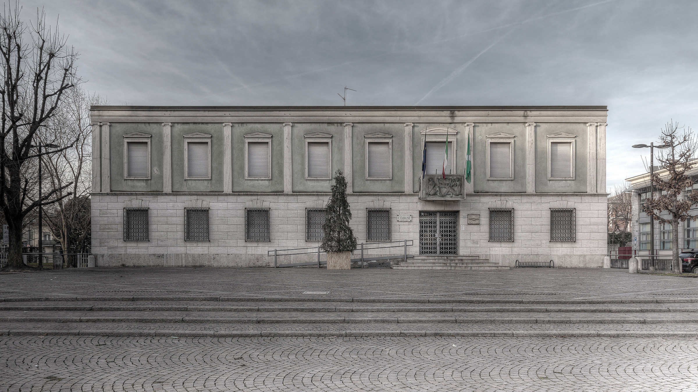 Building 30 years Riparian Adda