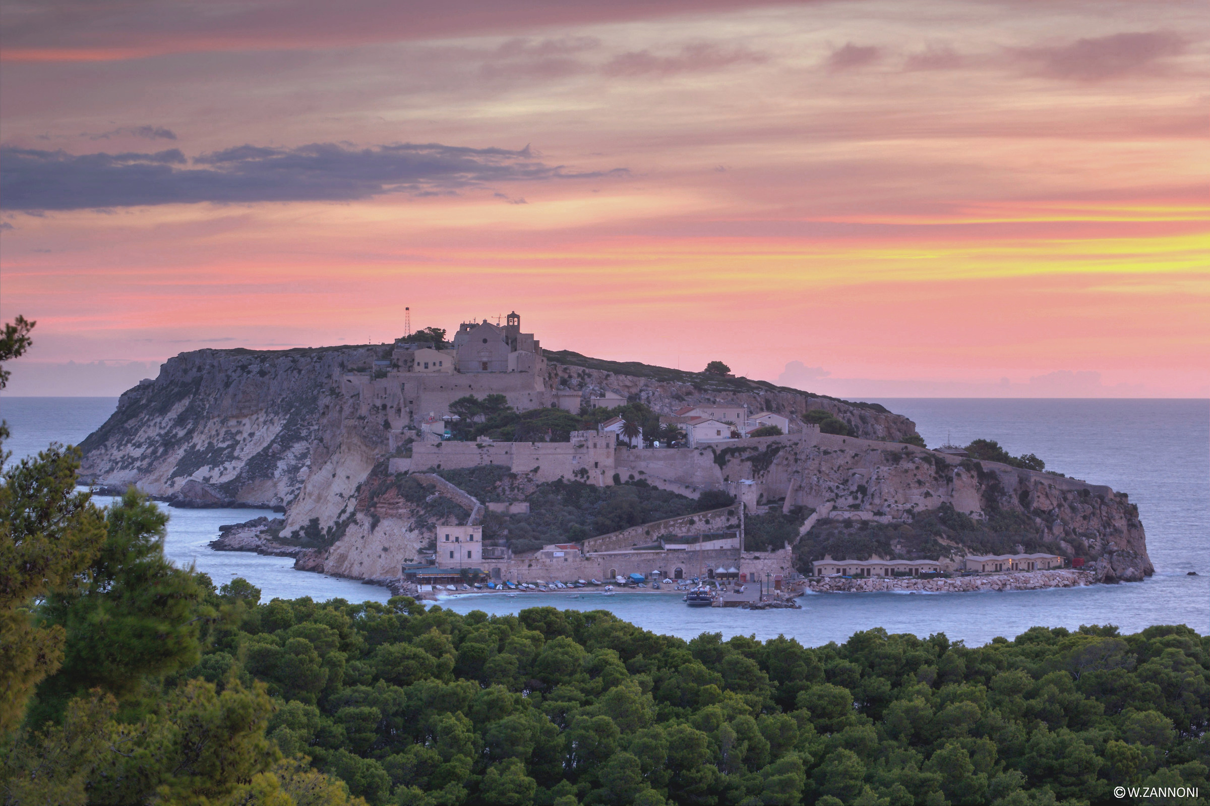 Tesori di Puglia - San Nicola alle Tremiti