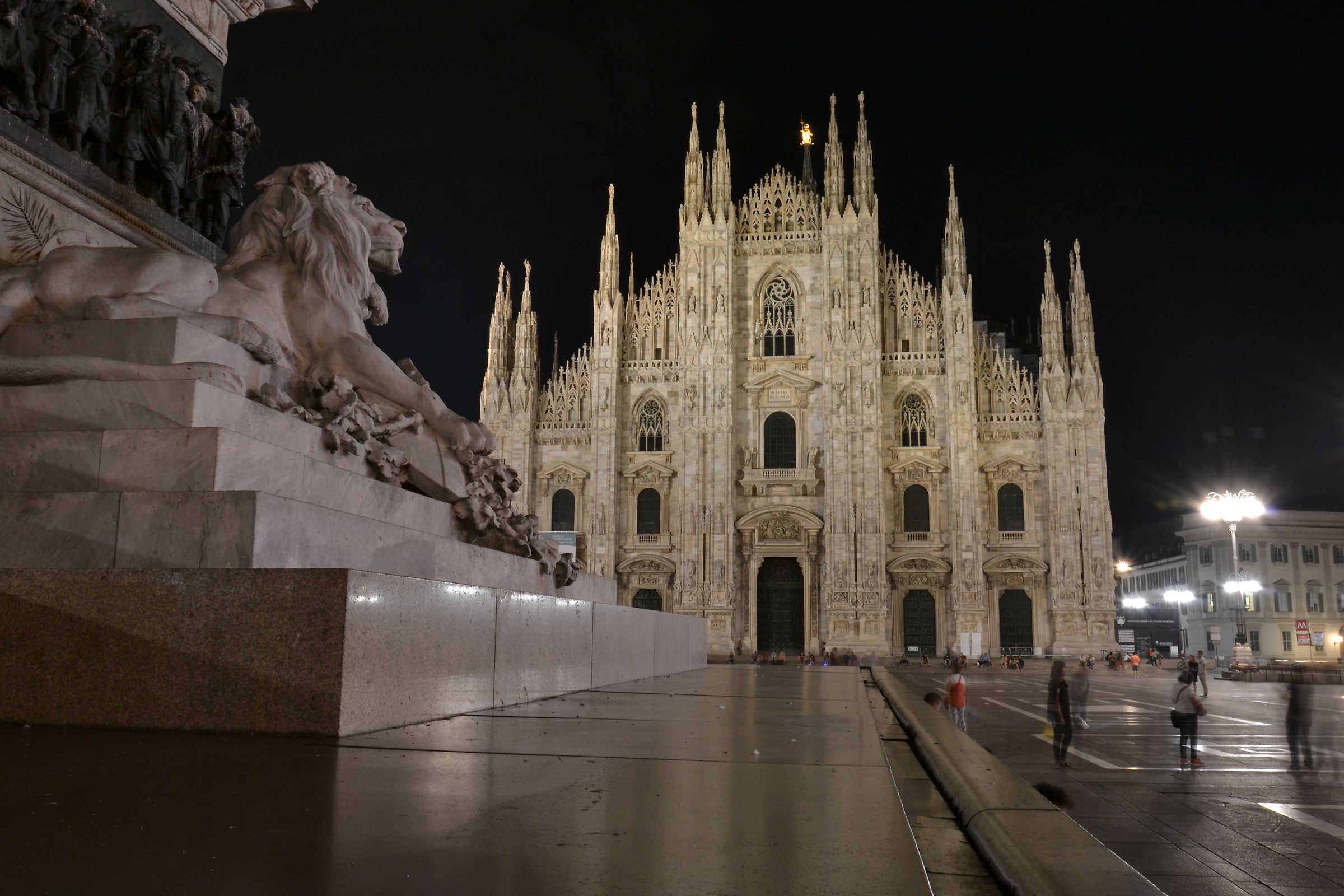night Milan