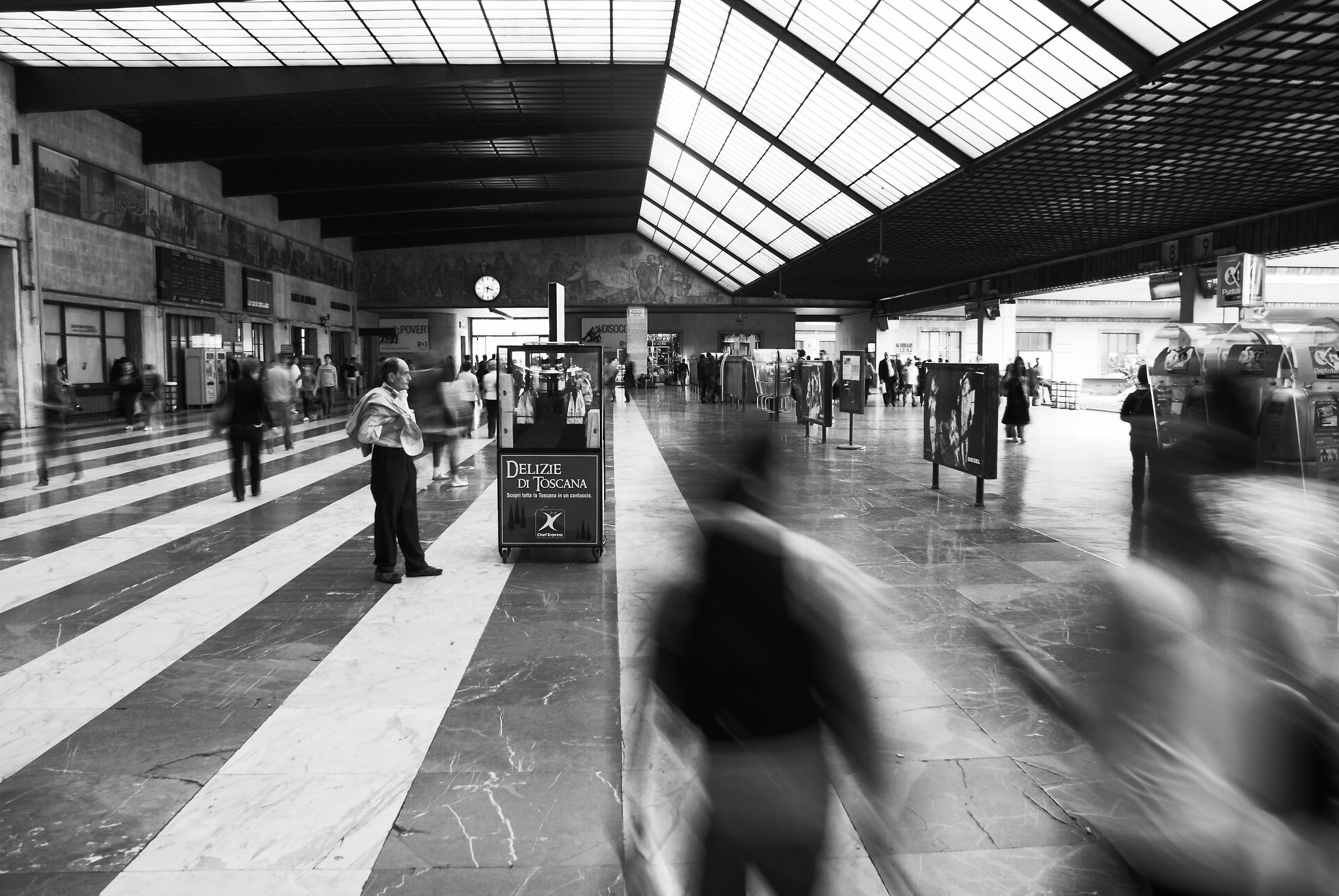 18:18... aspettando l'arrivo del treno...