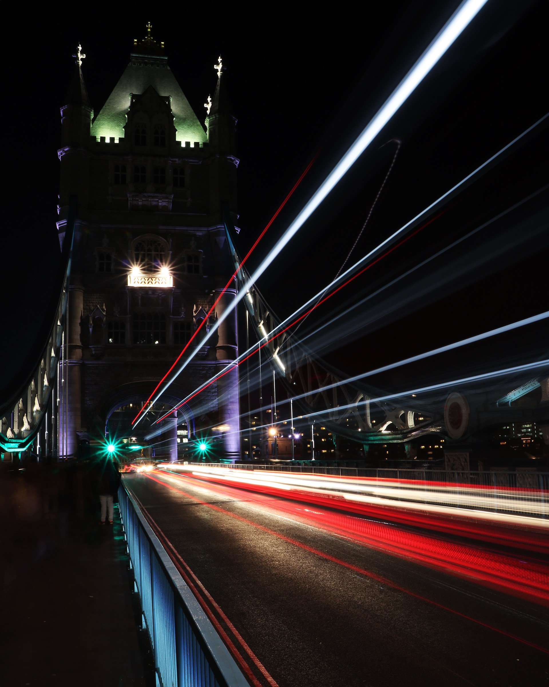 Night lights on London Bridge