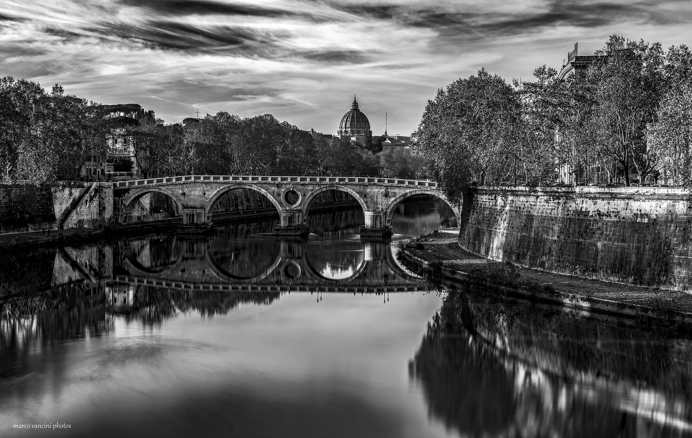 colorless Rome