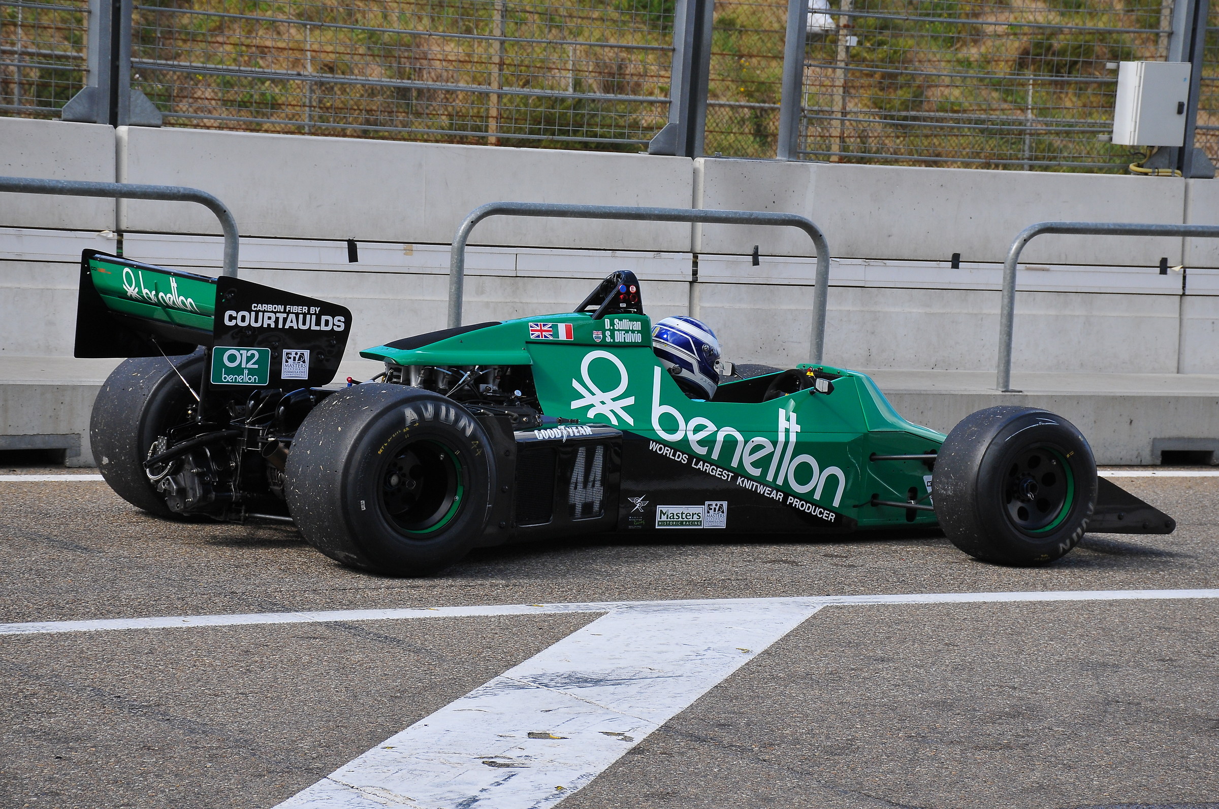 Tyrell 012 (1983) (2)