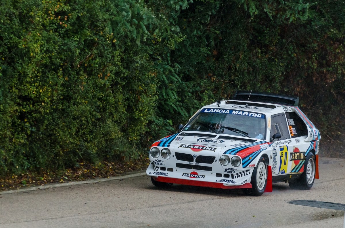 Lancia Delta S4