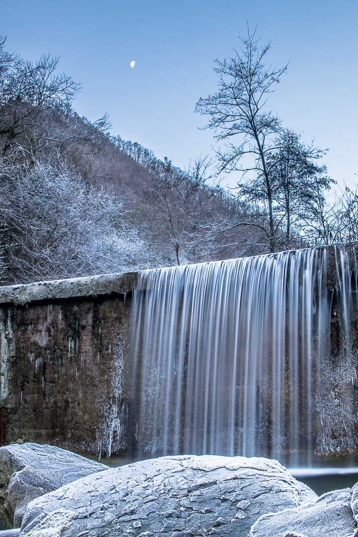 La cascata ghiacciata