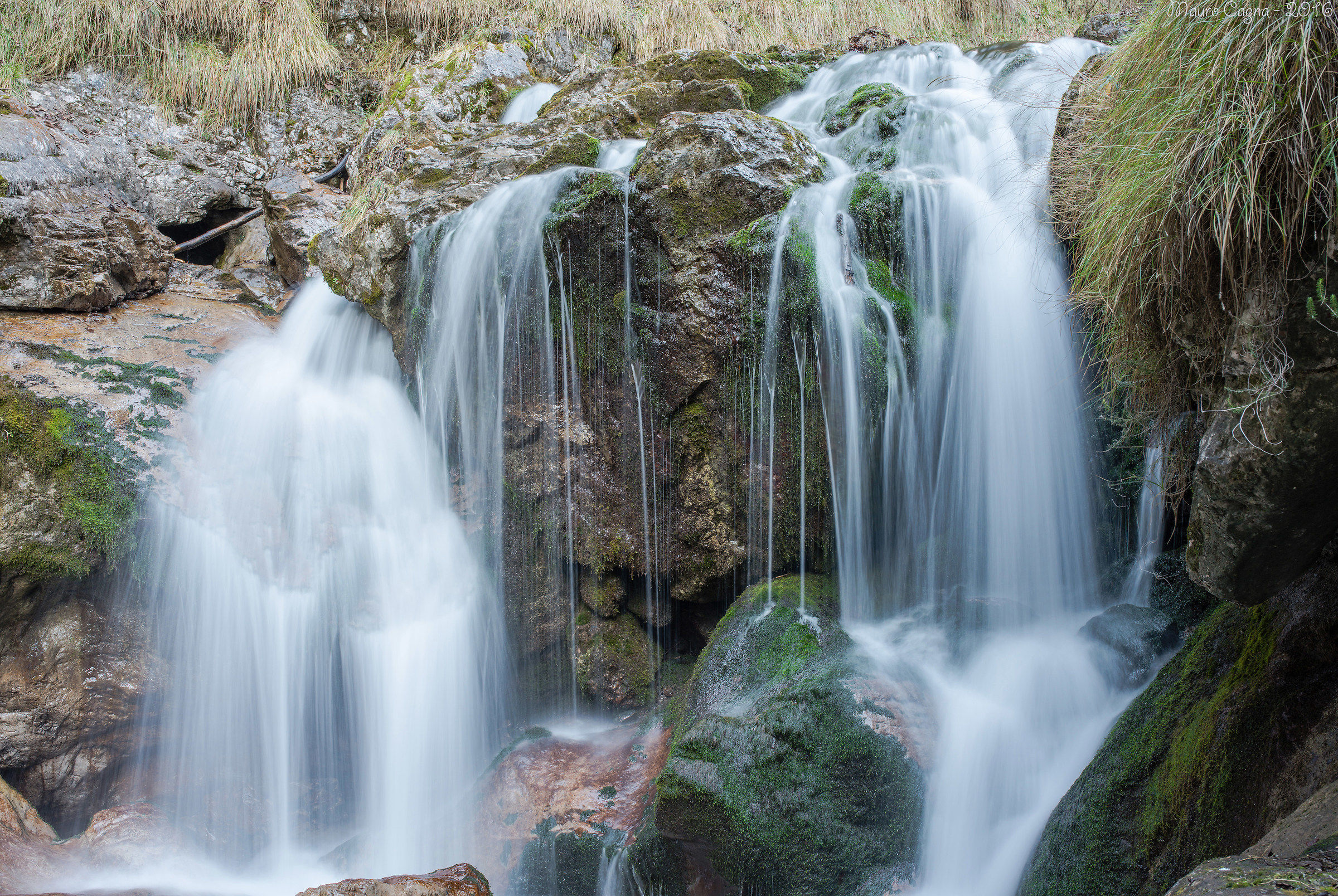 Dettaglio cascata in Val Vertova