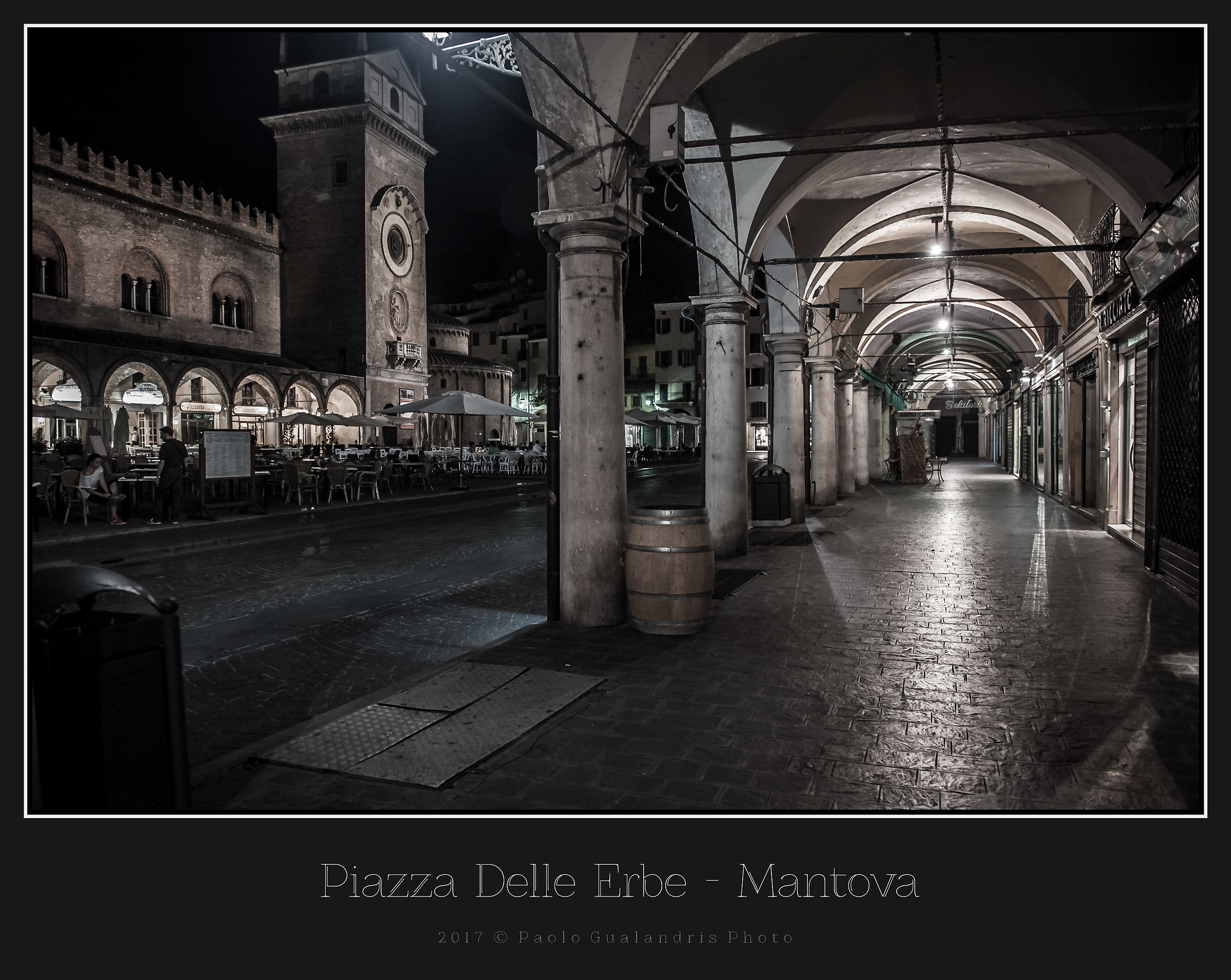 Piazza Delle Erbe - Mantova