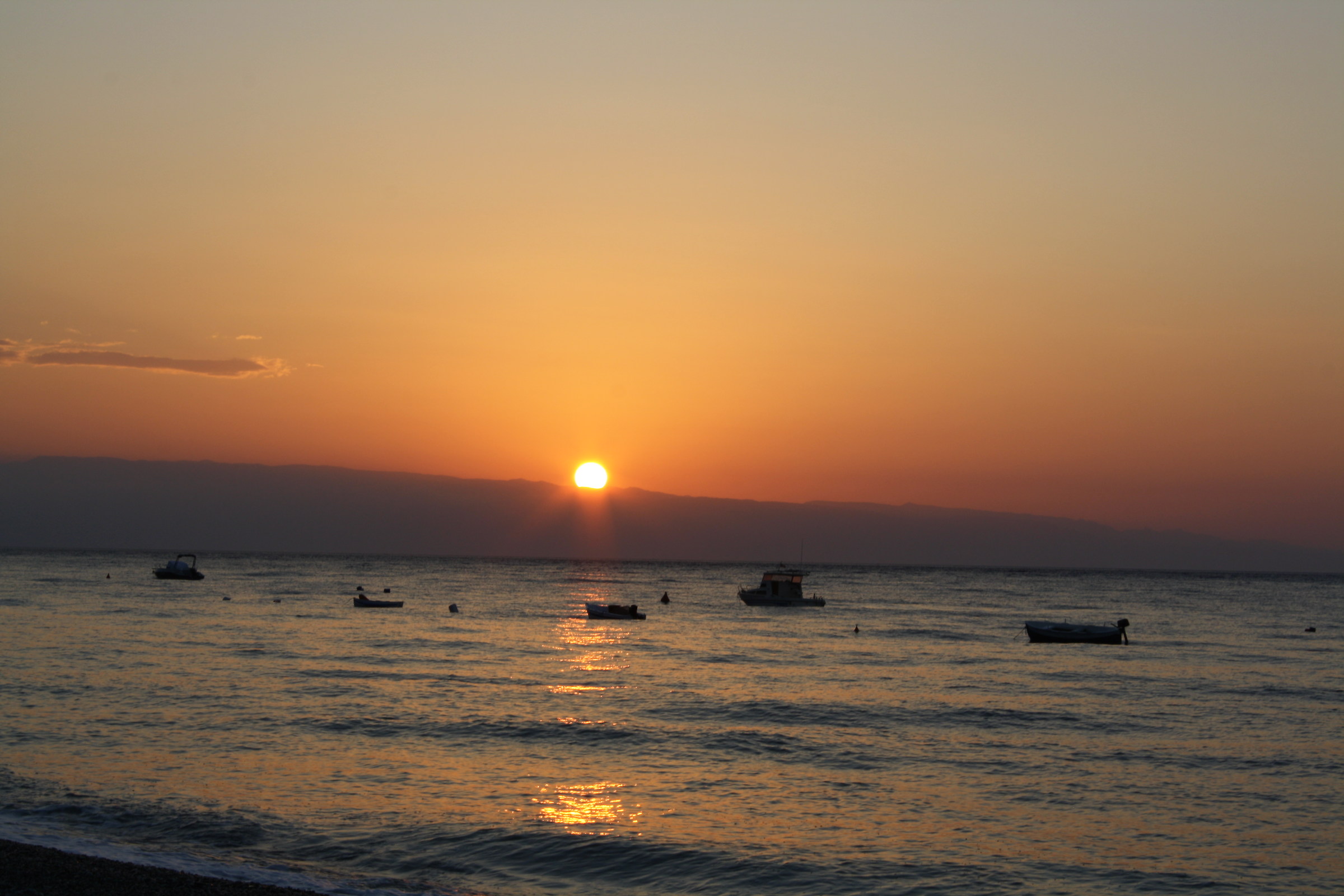 The sunrise on the sea