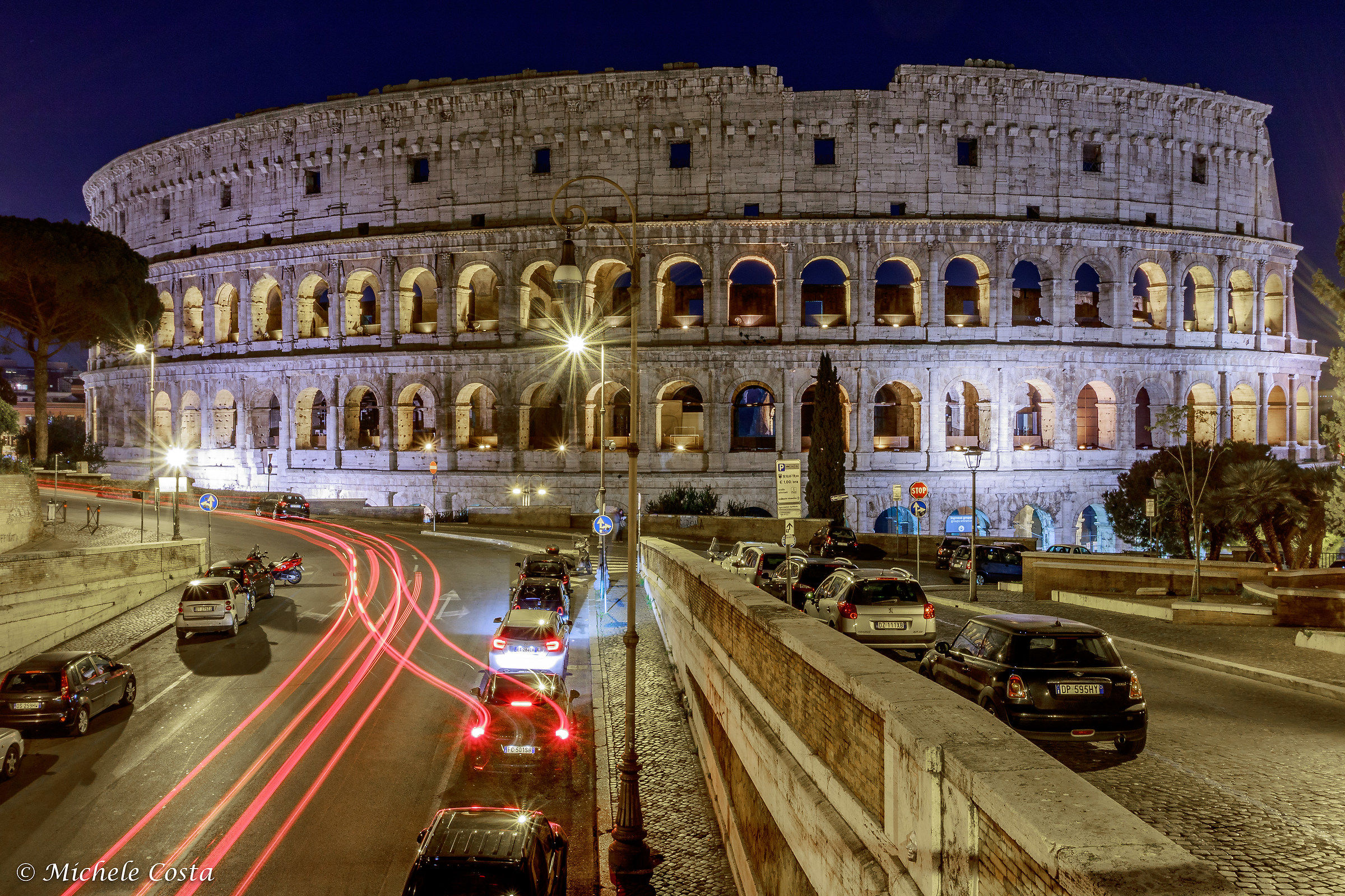 Colosseo by night