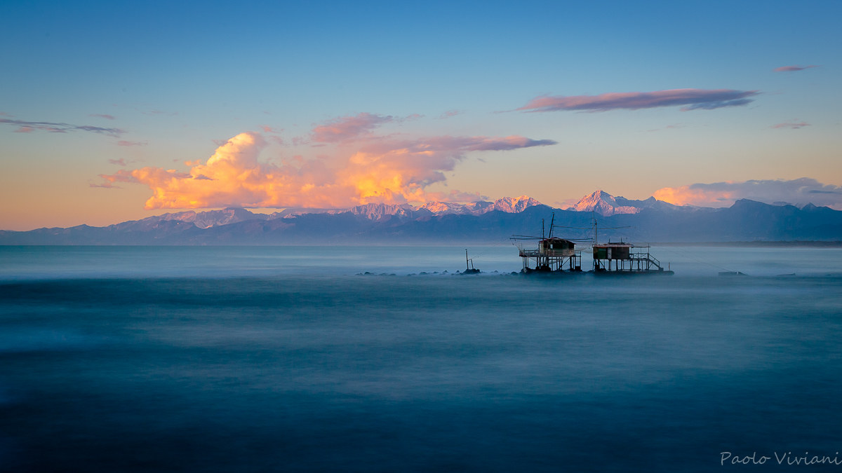 Sunset over the Apuan ... from Pisa marina ...