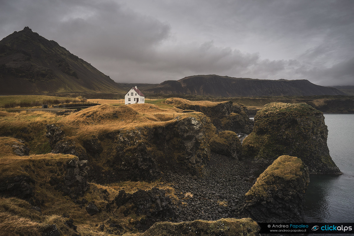Arnarstapi e la casa bianca