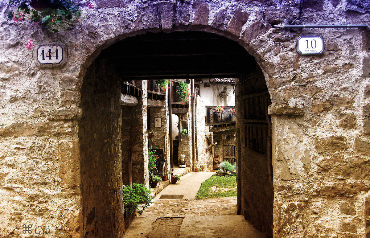 Italy Borgo D'refurbished ..