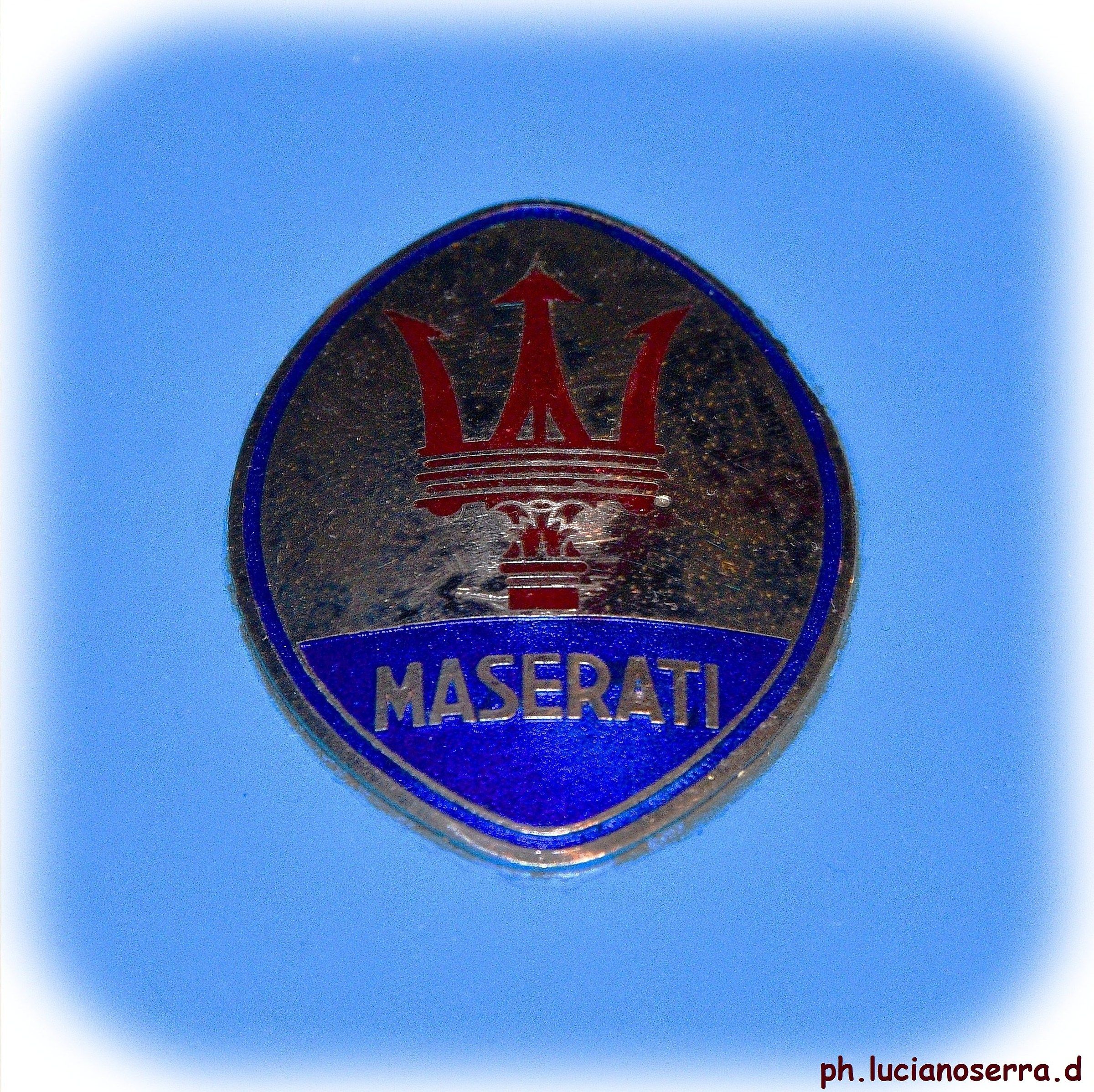 Logo su Cooper - Maserati F.1 T81 3 Litri V12 - 1966