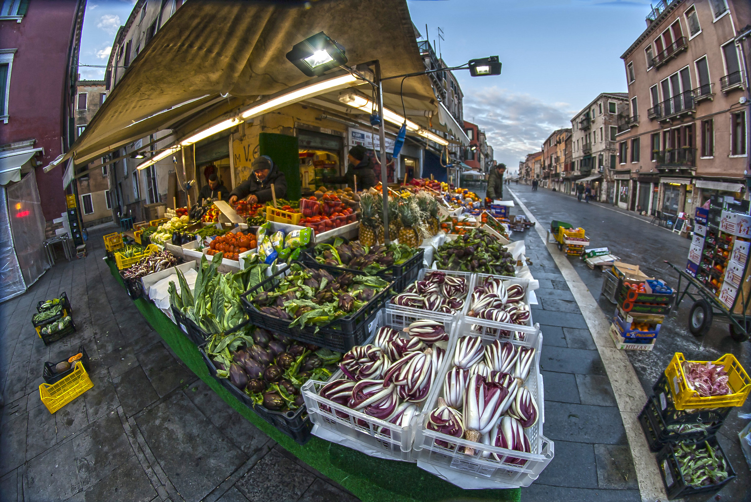 Via Garibaldi mercato