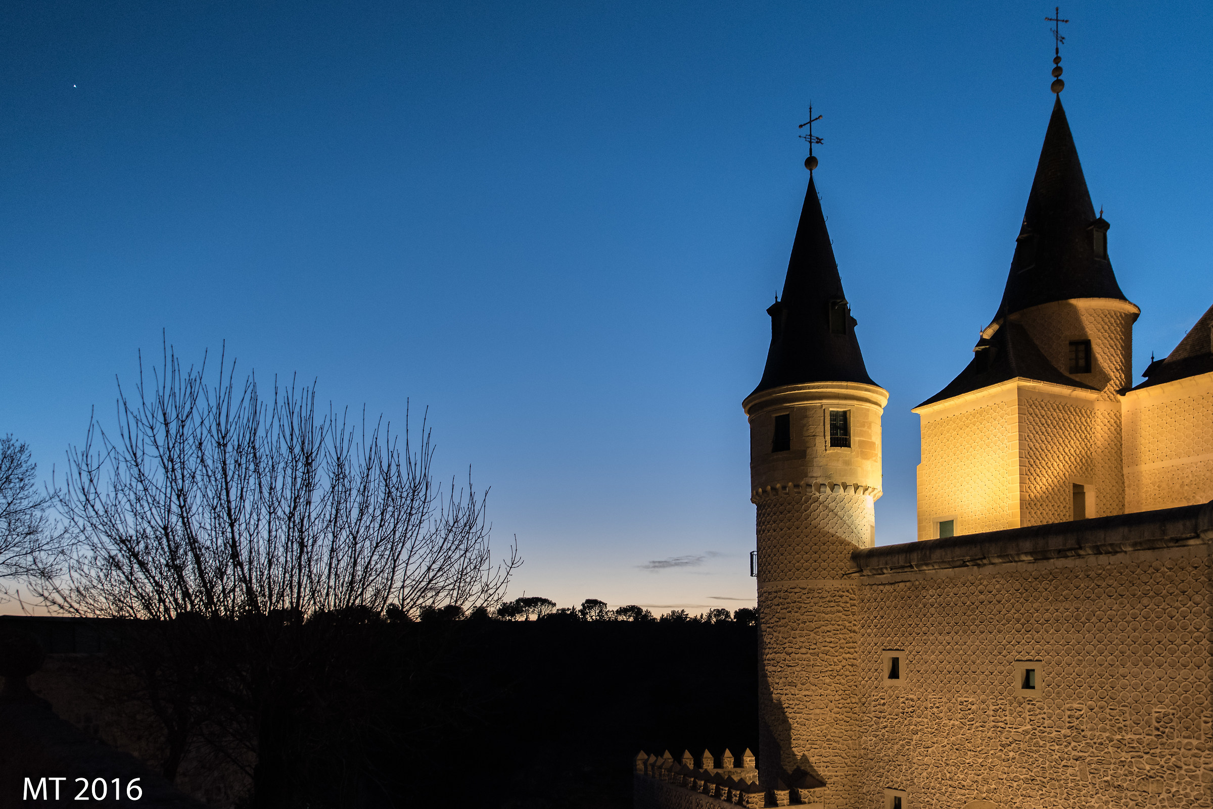 Ora blu presso Alcazar (Segovia)