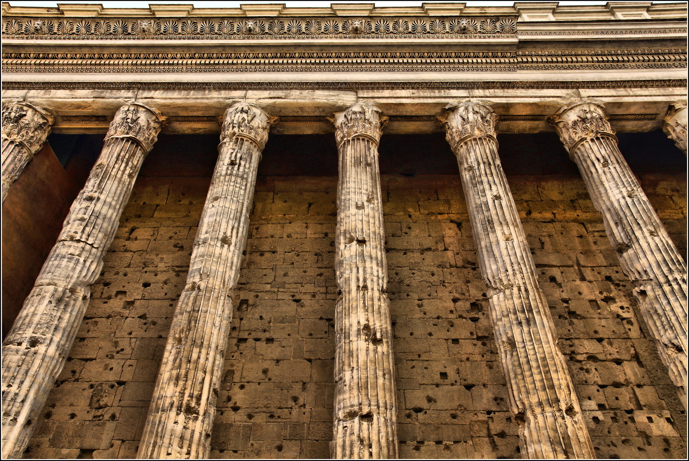 Il Tempio di Adriano