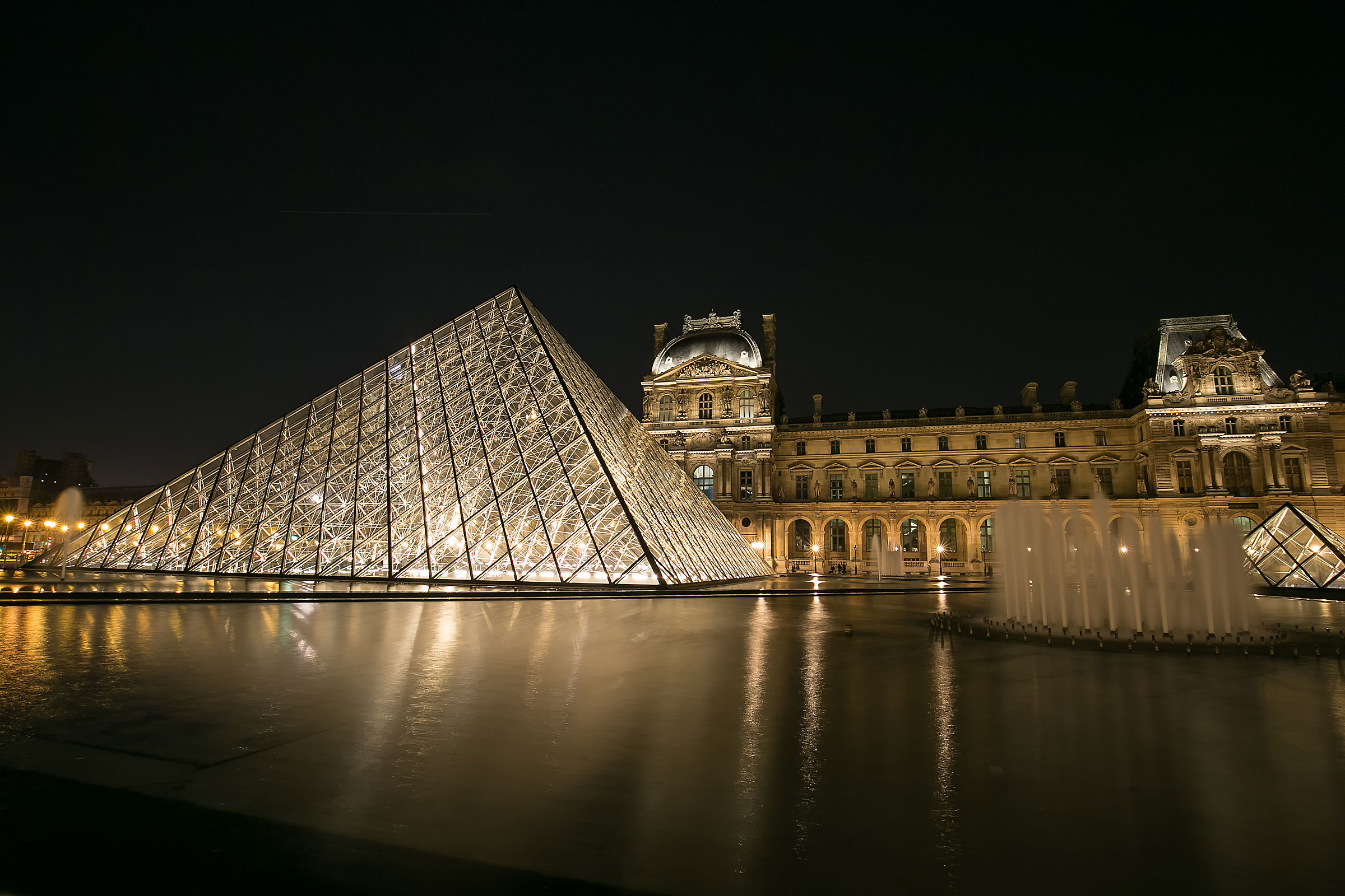 4 night at the Louvre