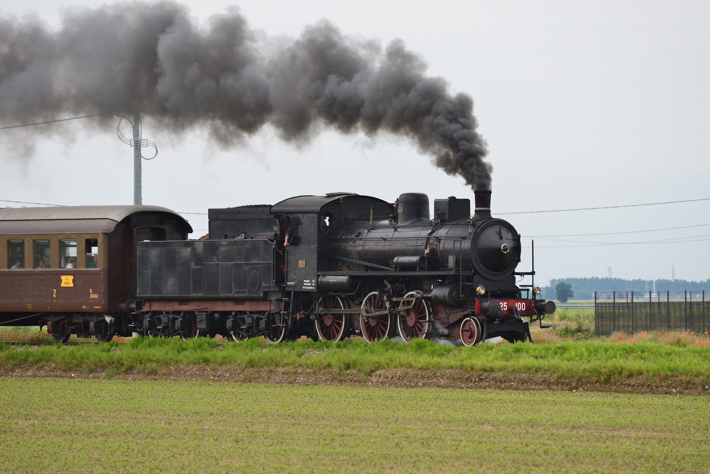 historic steam train from Milan and Novara to the Vals