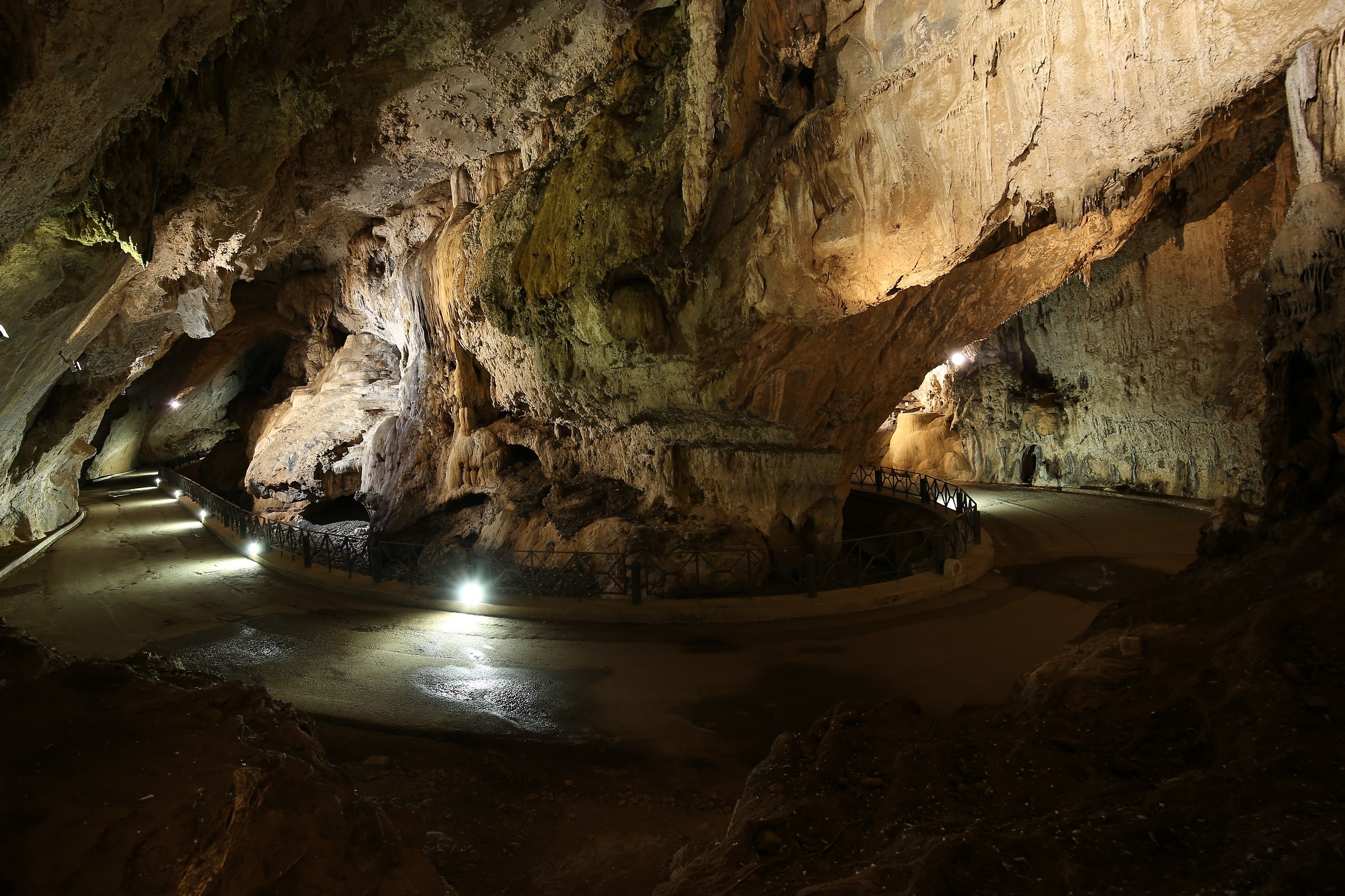 Grotte San Giovanni